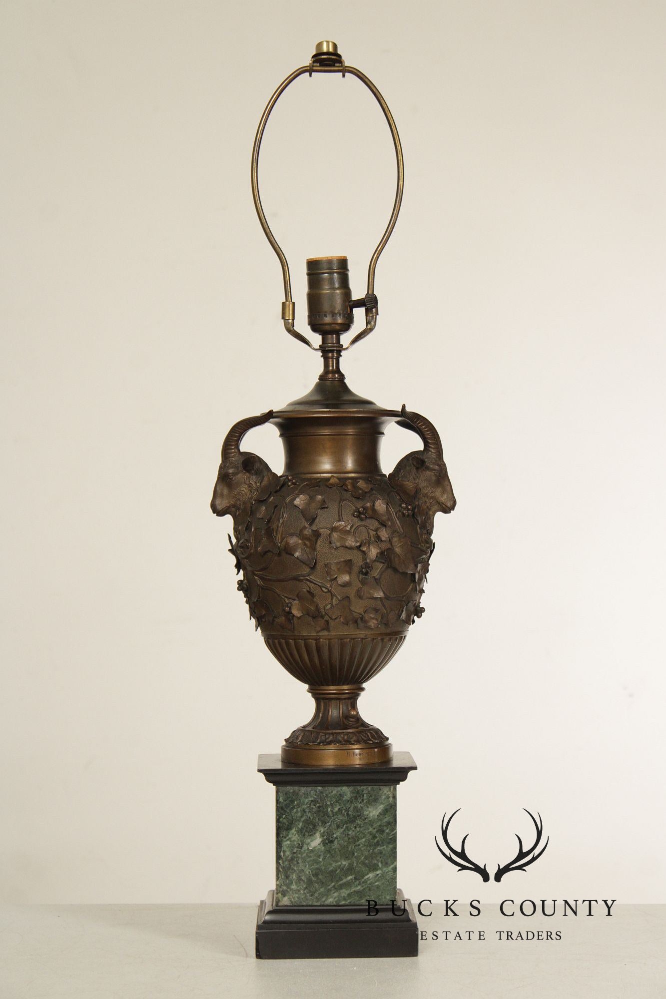 Benedetto Boschetti Classical Style Pair of Bronze Urn Table Lamps