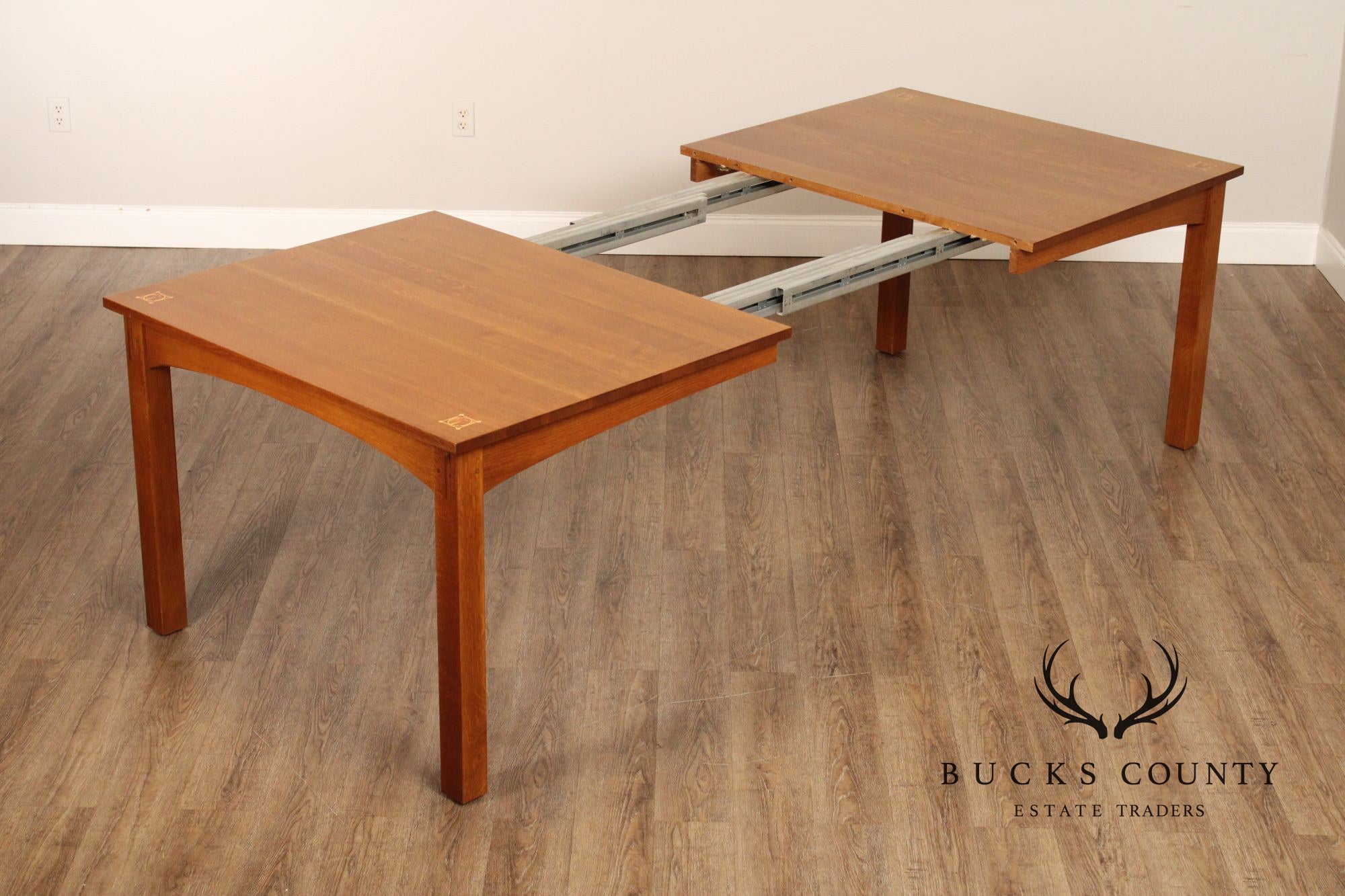 STICKLEY MISSION COLLECTION OAK HARVEY ELLIS EXTENDABLE DINING TABLE WITH INLAY