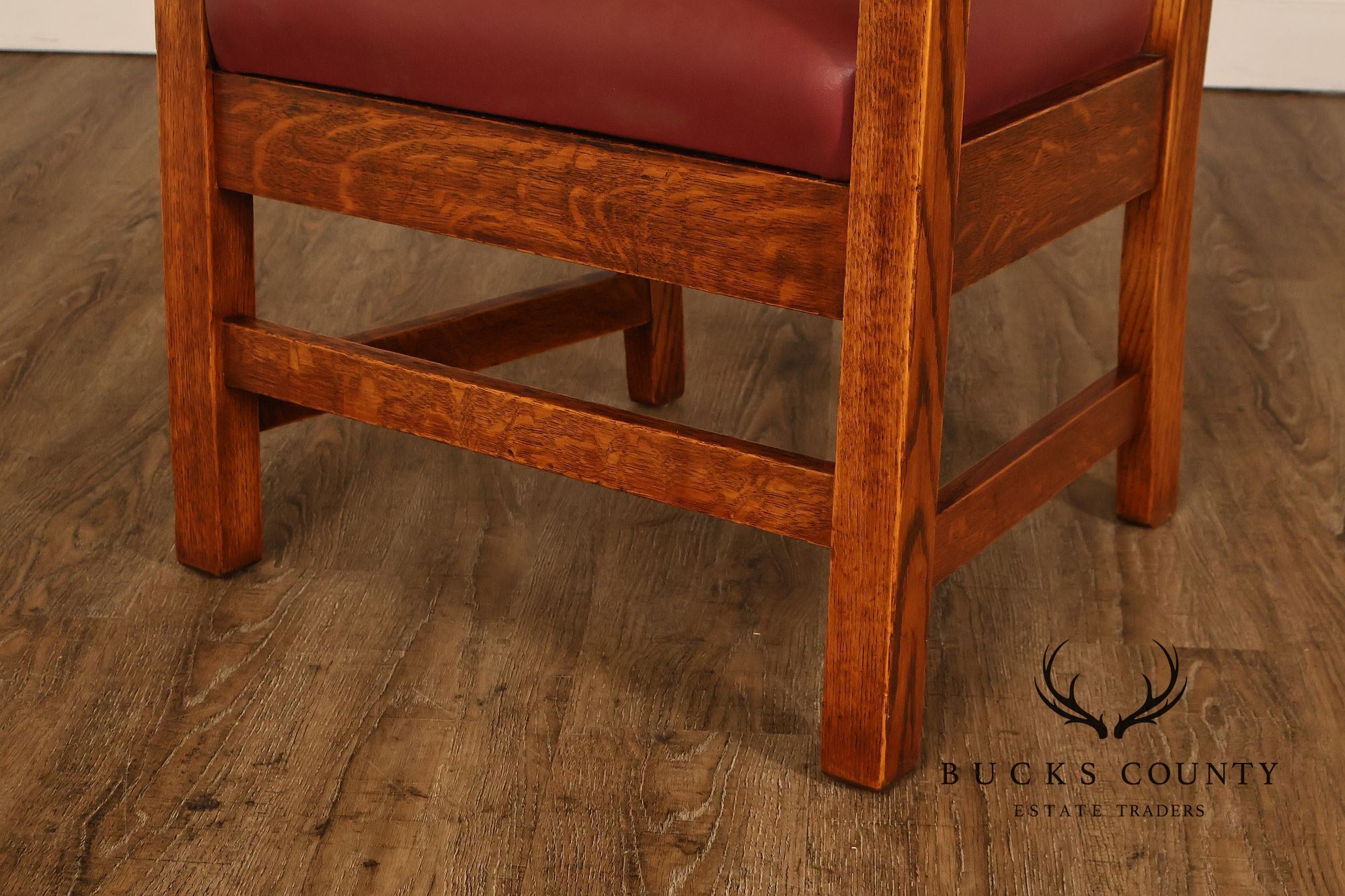 Mission Arts & Crafts Quarter Sawn Oak Armchair With Leather Upholstered Seat