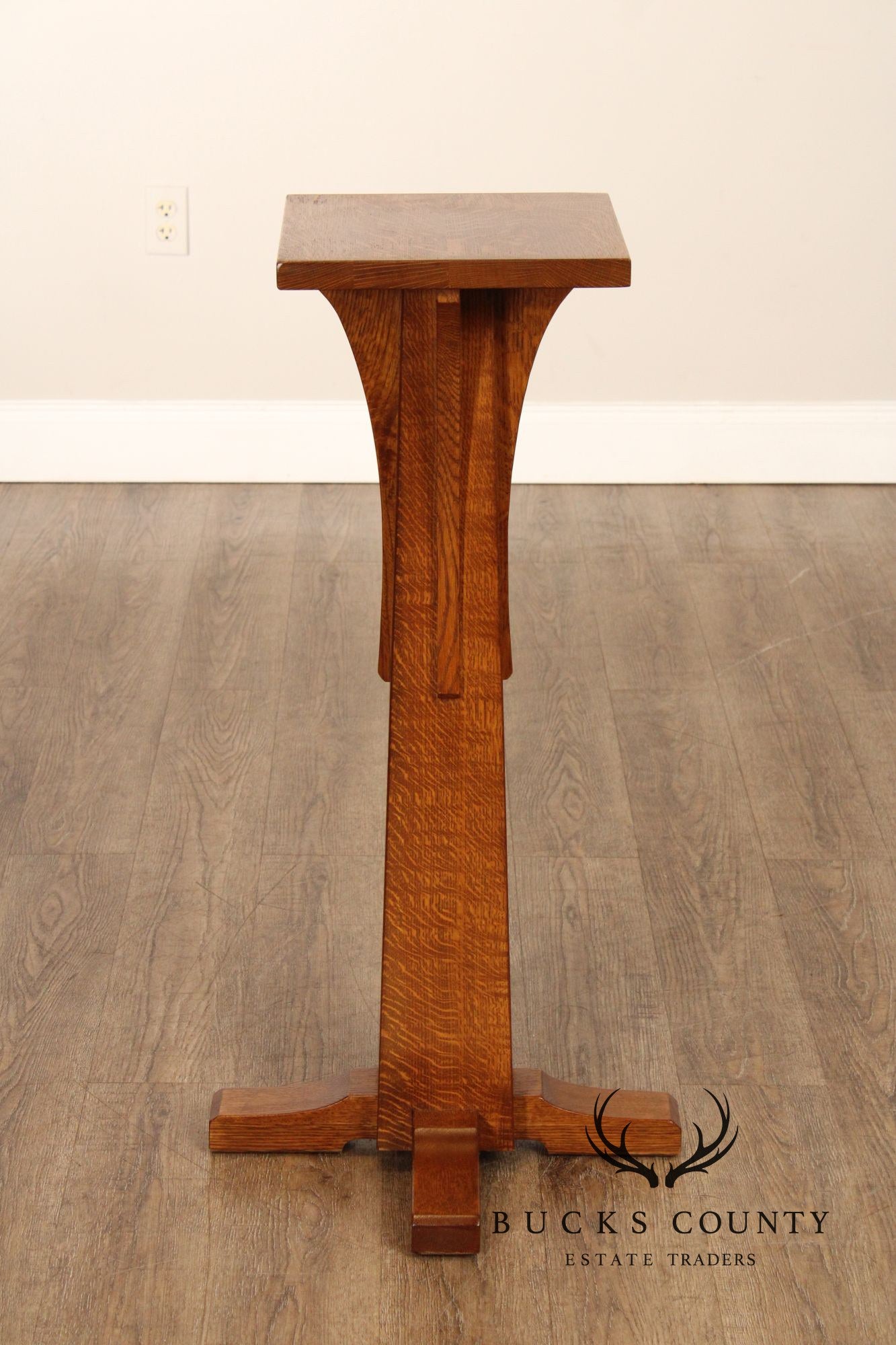 Stickley Mission Collection Oak Pedestal