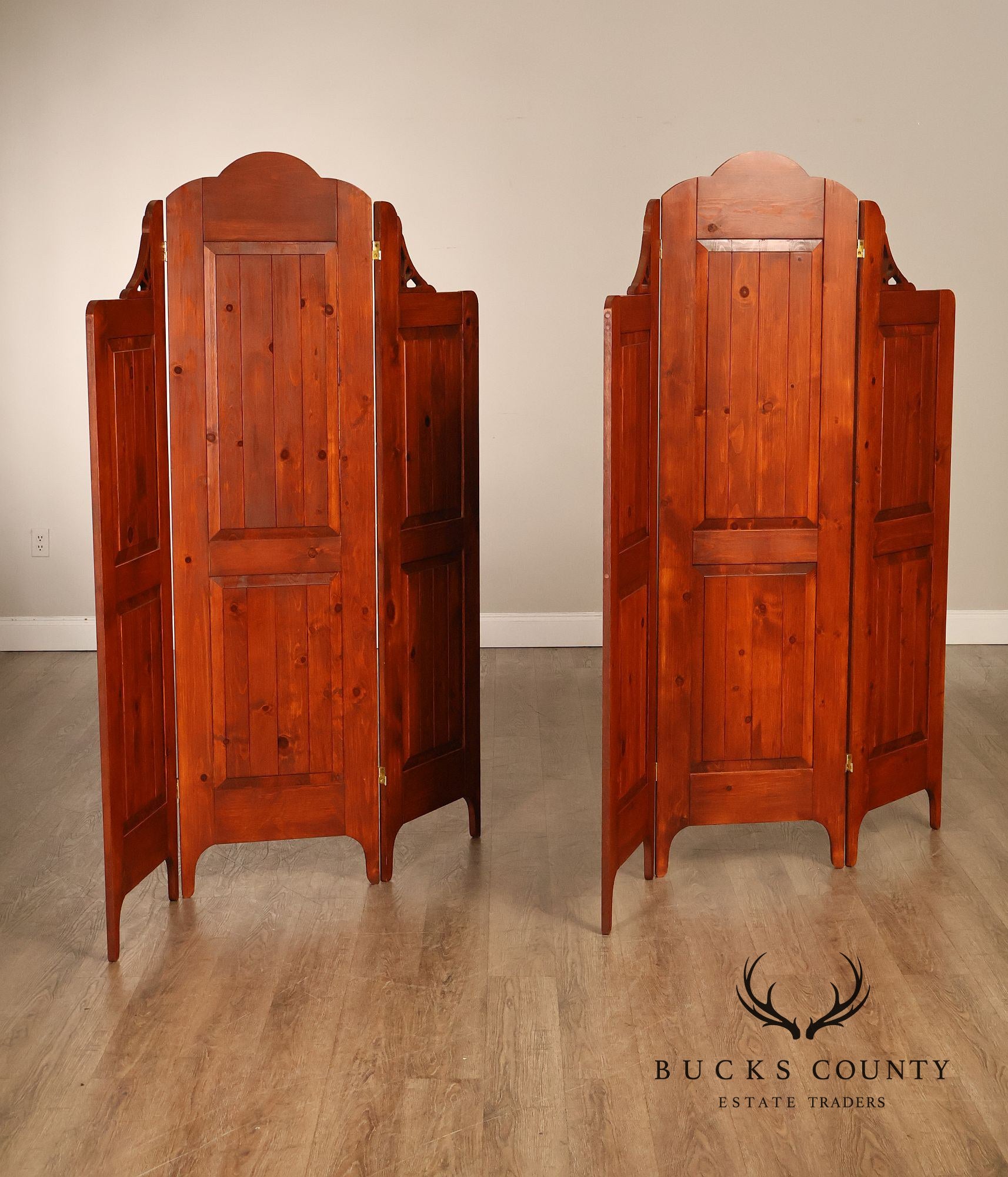 Rustic Colonial Style Pair of Pine Folding Dressing Screens