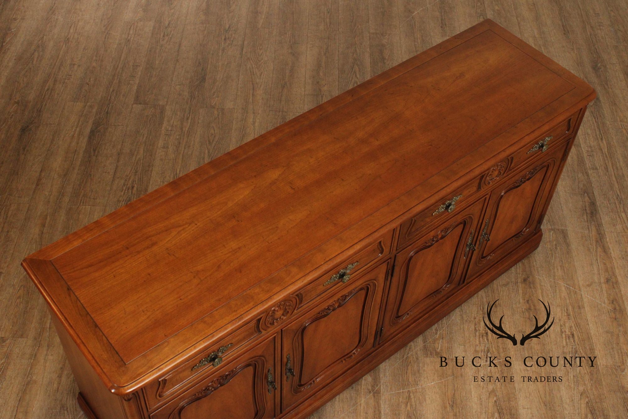 Henredon French Style Walnut Buffet Sideboard