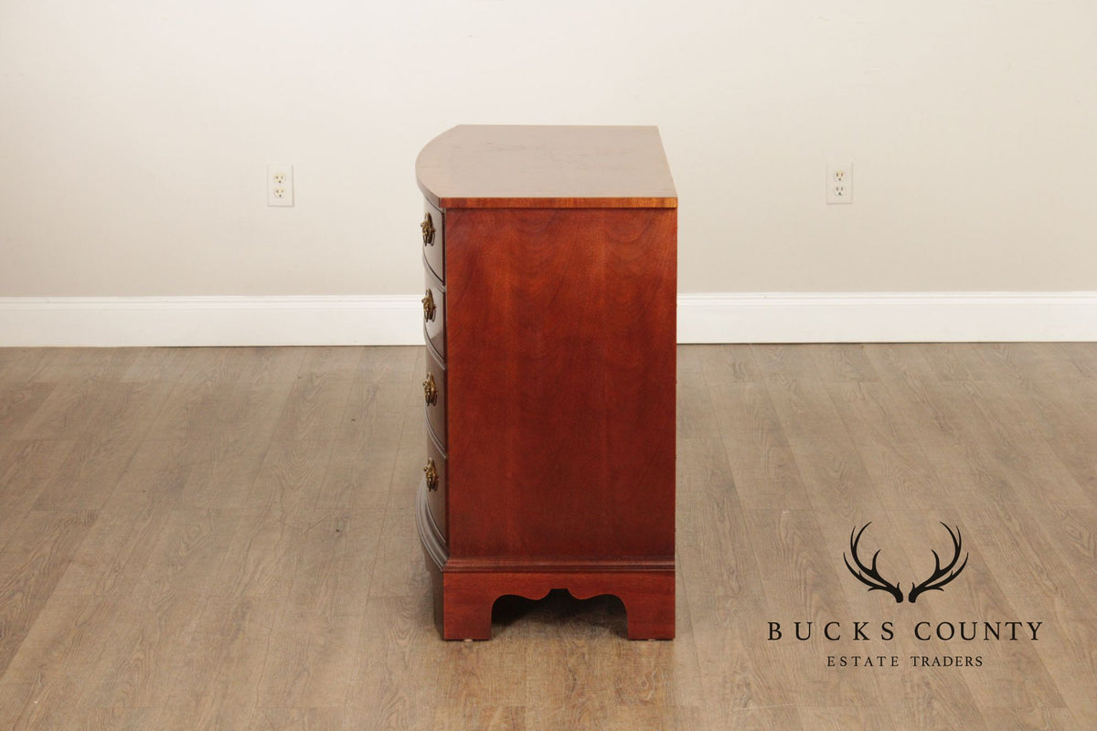 Ethan Allen '18th Century Mahogany' Chest of Drawers