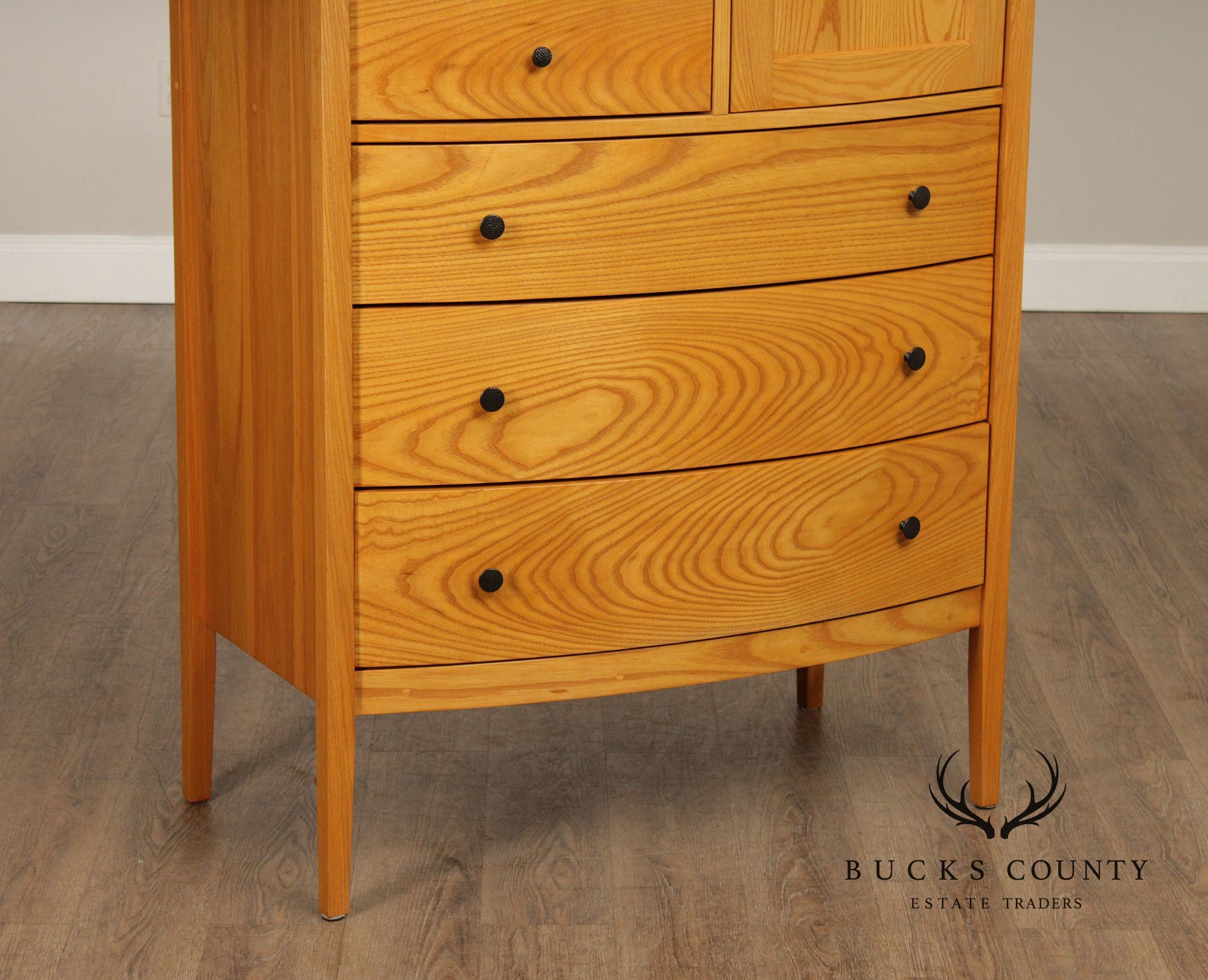 Pompanoosuc Mills Oak 'Chelsea' Tall Dresser