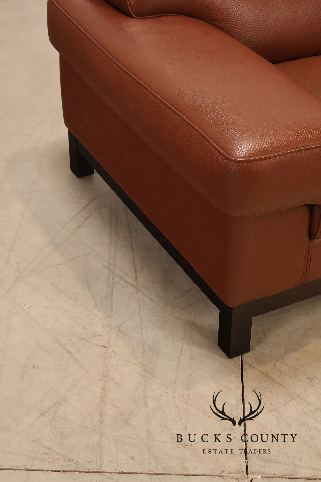 Formenti Pair of Italian Leather Lounge Chairs