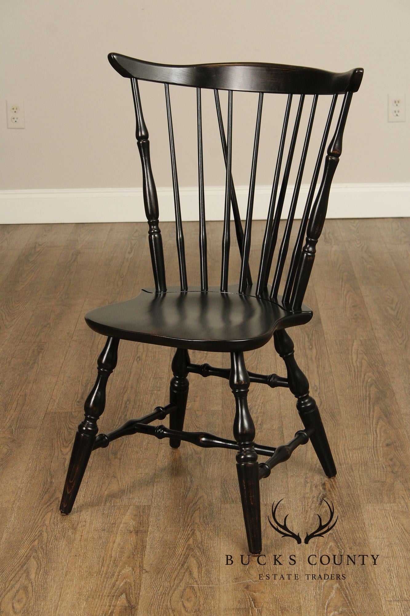 Quality Set Of Eight Black Painted Windsor Dining Chairs