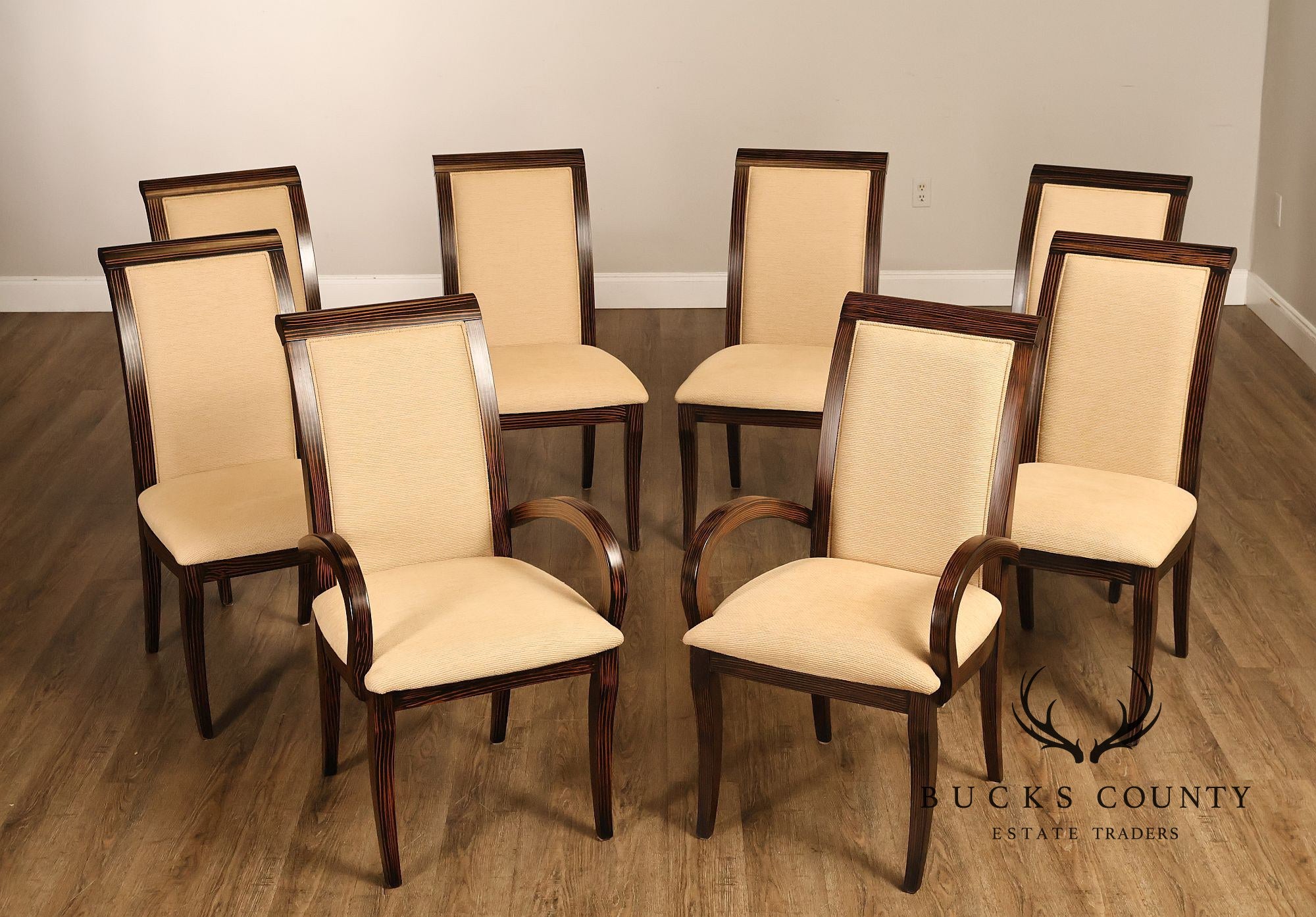 Giorgio Collection Natural Wood Pedestal Dinning Table and 8 Chairs
