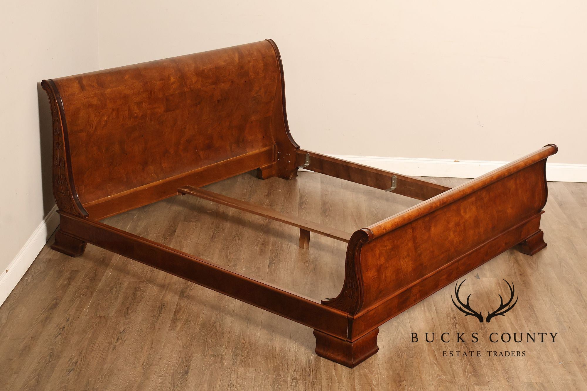Henredon 'Charles X' King Size Burlwood Sleigh Bed