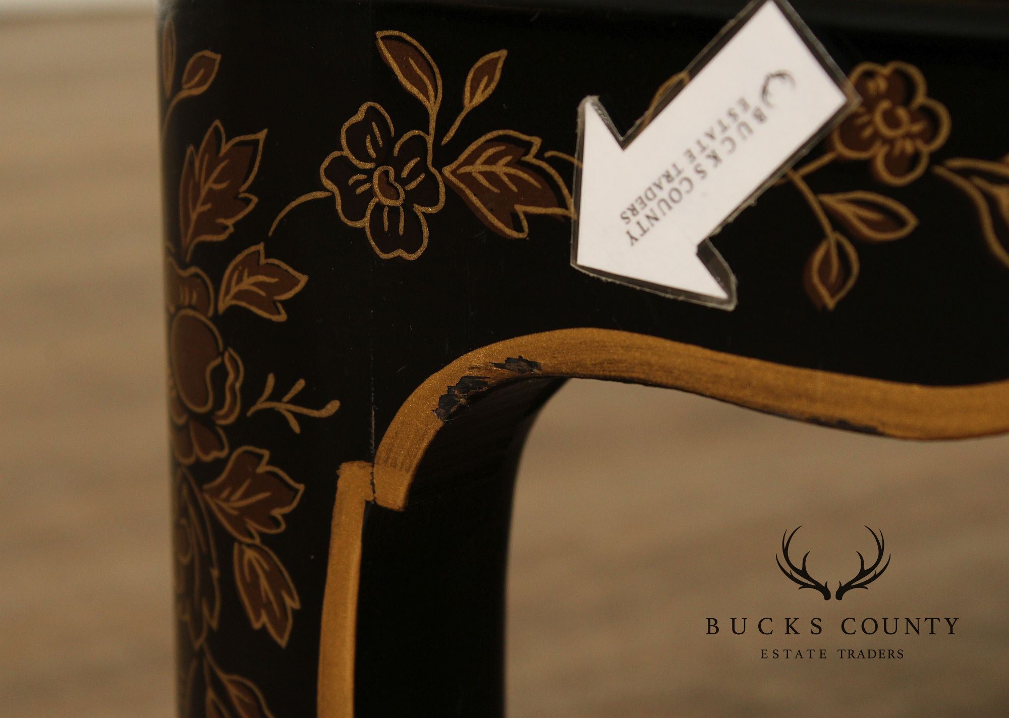 Drexel 'Et Cetera' Chinoiserie Style Glass Top End Table