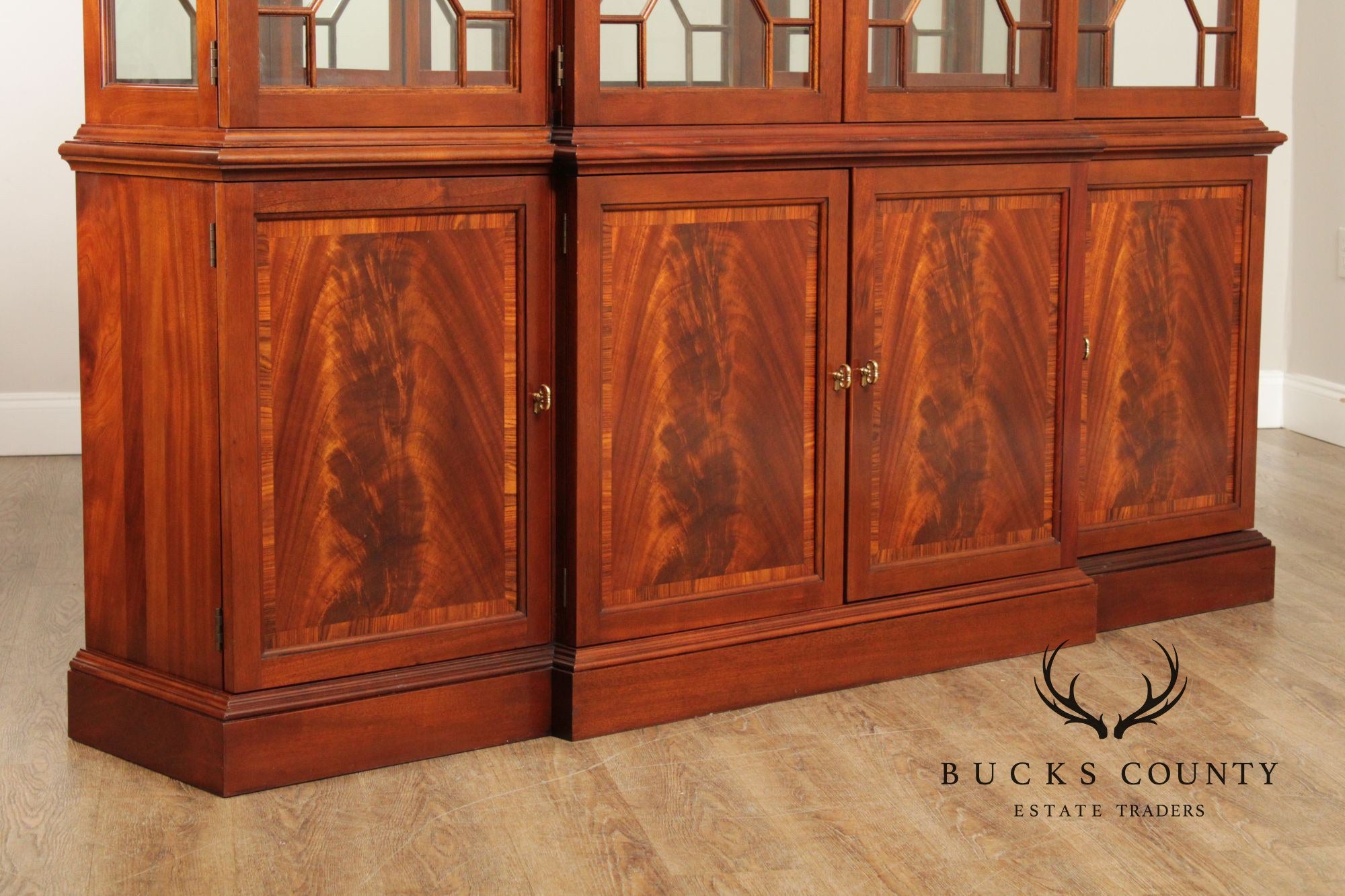 Stickley Georgian Style Mahogany Breakfront China Cabinet