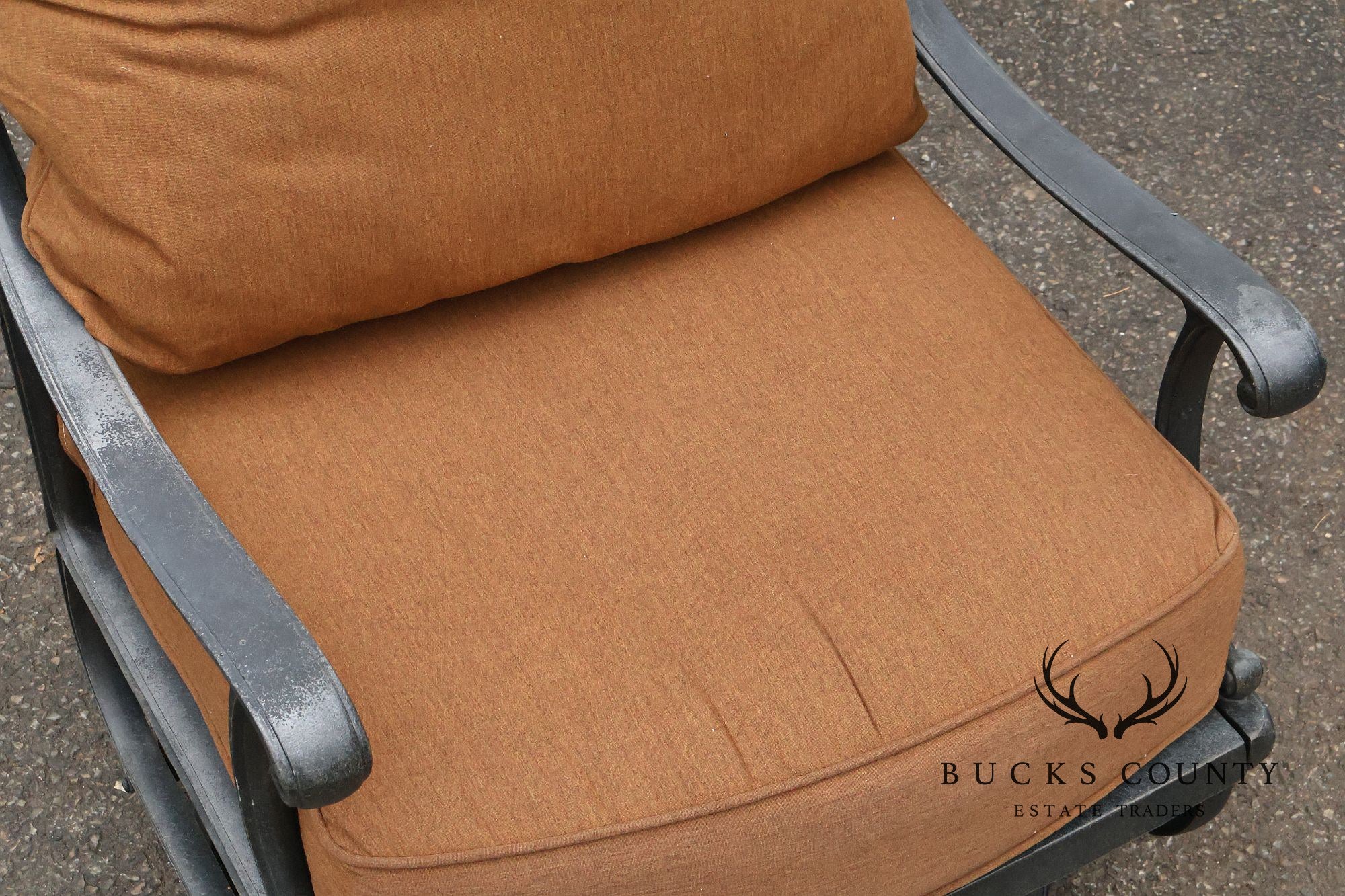 Cast Aluminum Pair Of Outdoor Swivel Lounge Chairs With Cushions