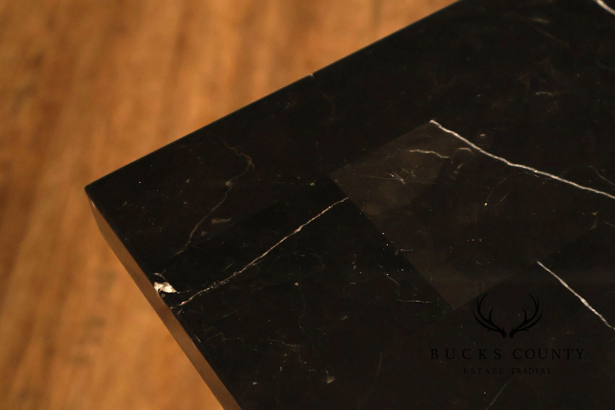 Universal Furniture Georgian S995tyle Marble Top Buffet Sideboard