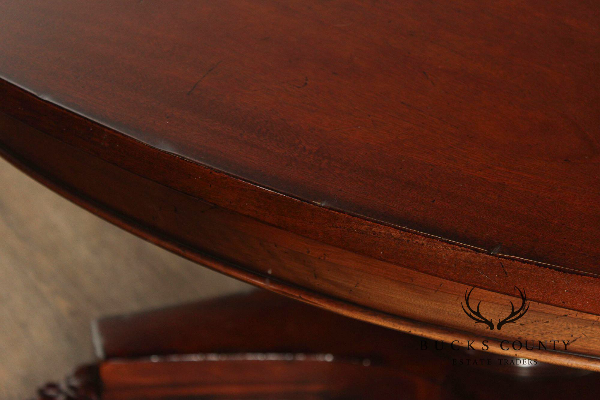 Oscar De La Renta For Century Furniture Mahogany Radial Extension Jupe Dining Table