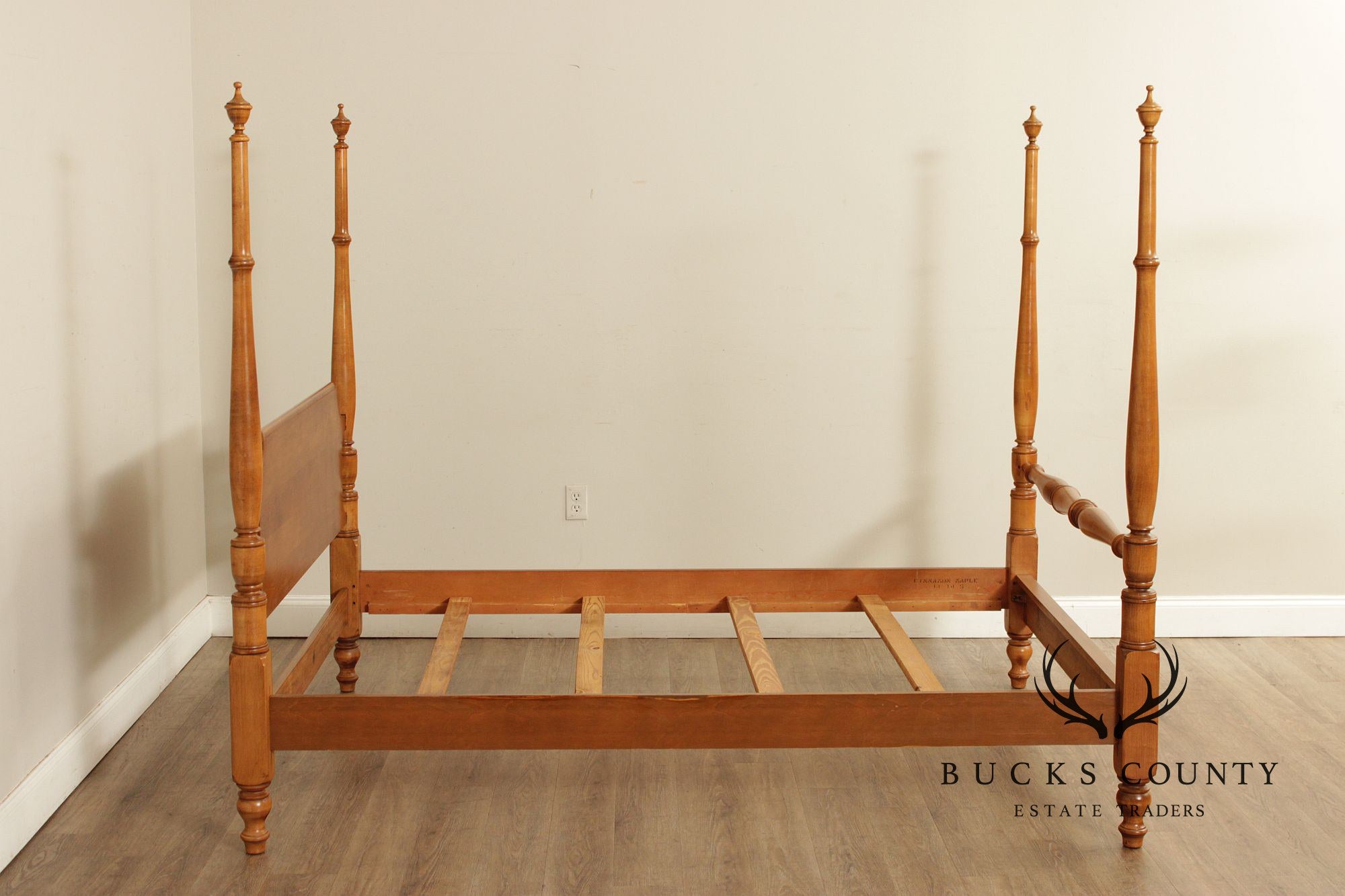 Heywood Wakefield Maple Full Size Poster Bed