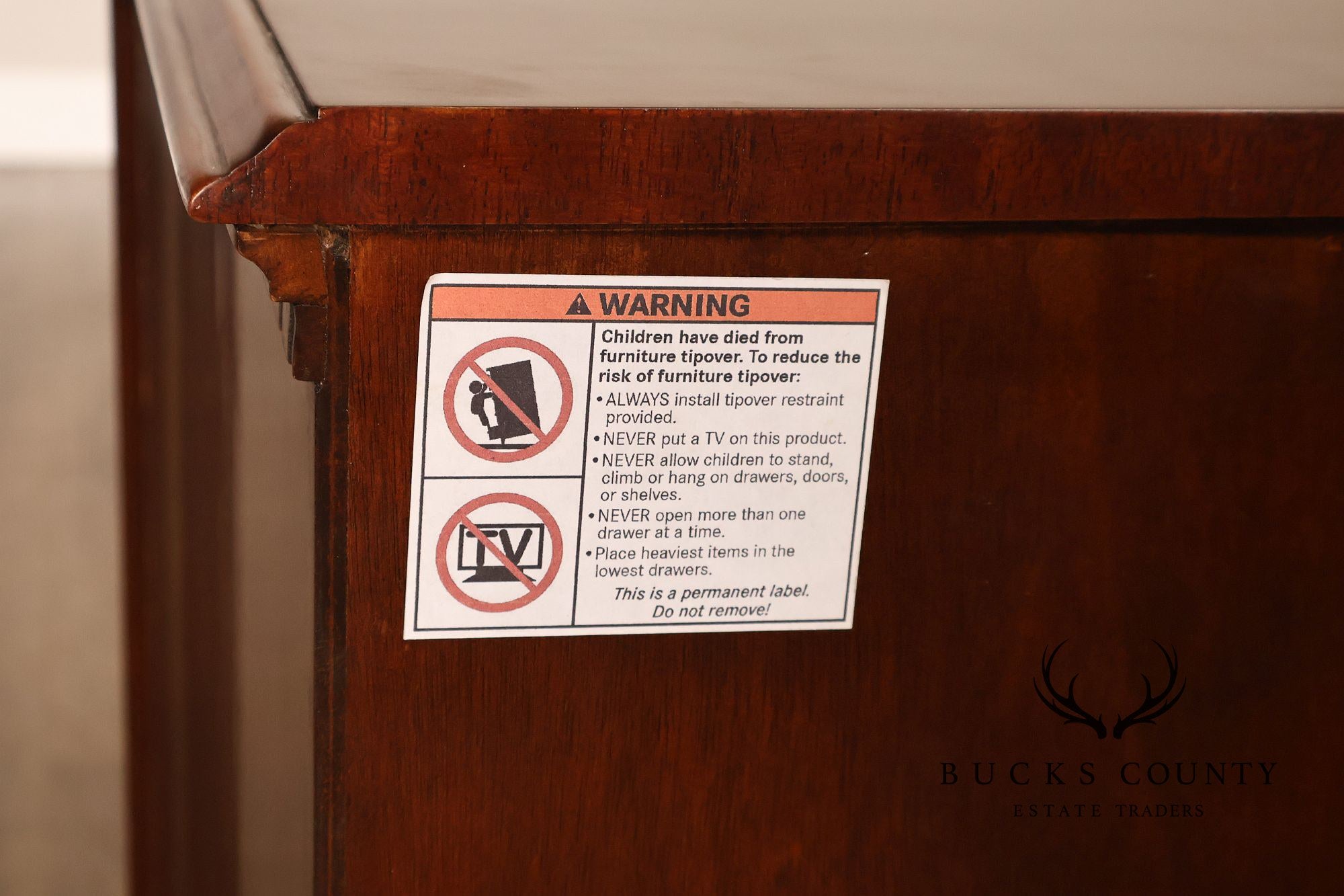 Maitland Smith Georgian Style Mahogany Carved Pair Of Mandolin Bachelors Chests