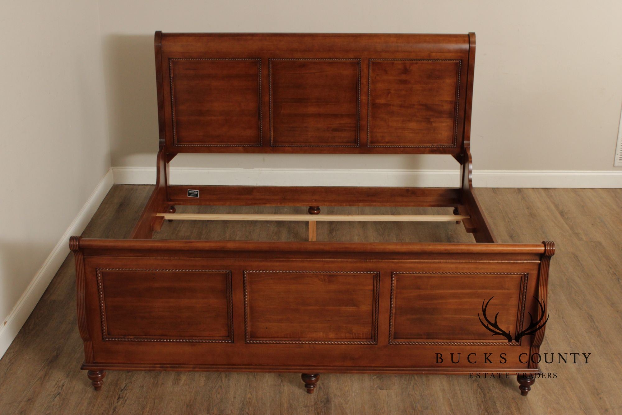 Durham Furniture 'Savile Row' Solid Maple King Sleigh Bed