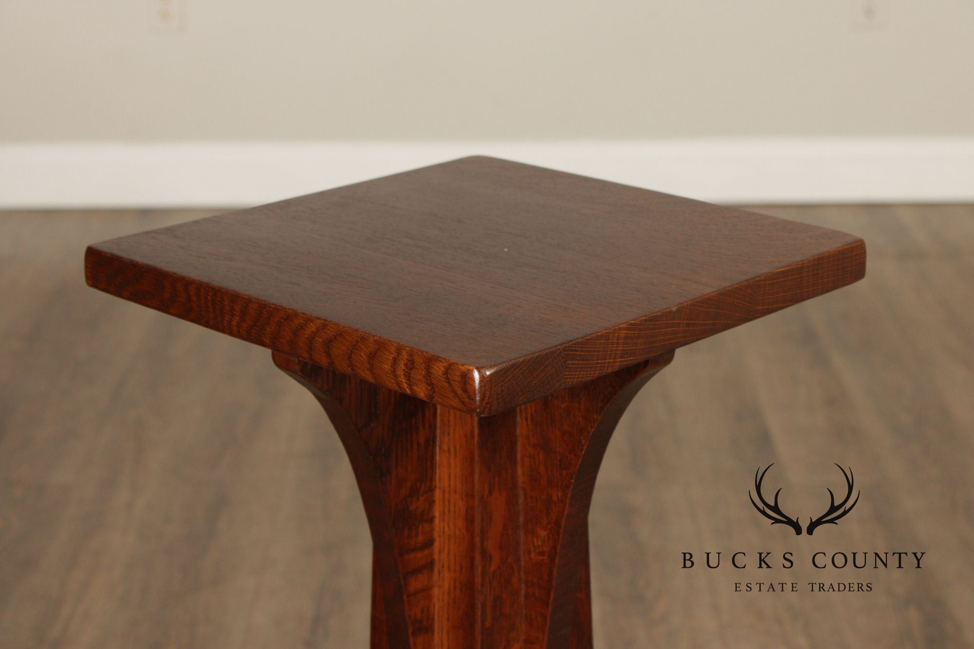 Stickley Mission Collection Oak Pedestal
