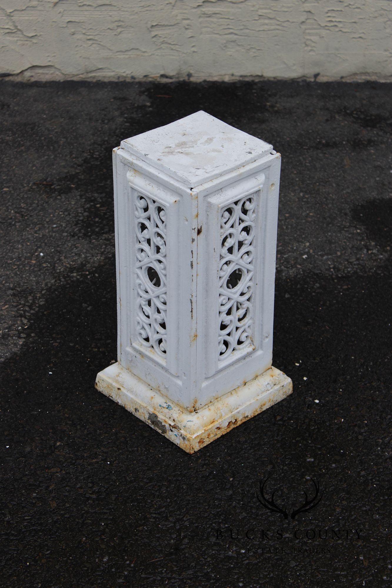 Vintage Cast Iron Garden Pedestal
