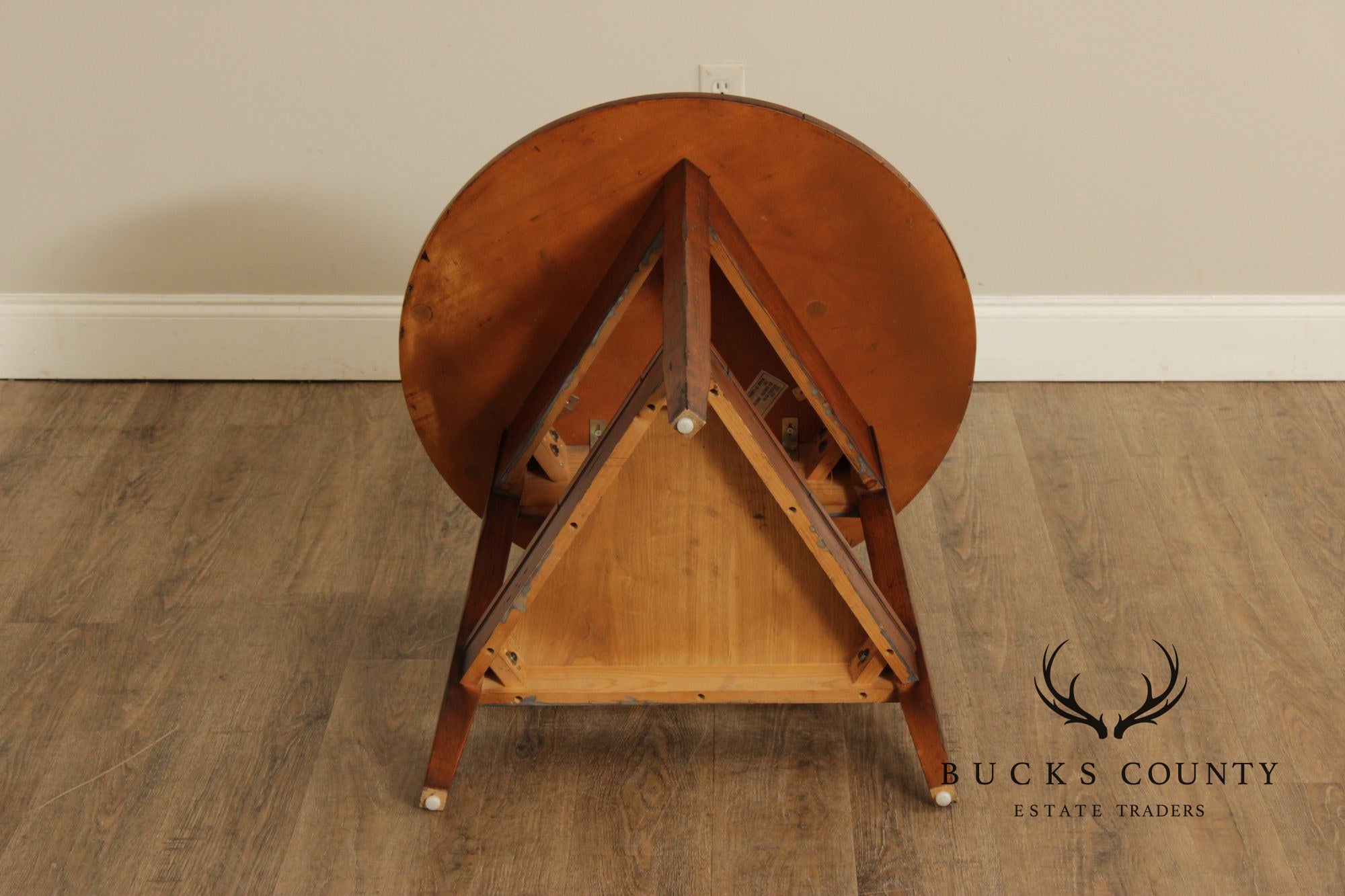 Drexel Heritage English Style Pine Pub Table