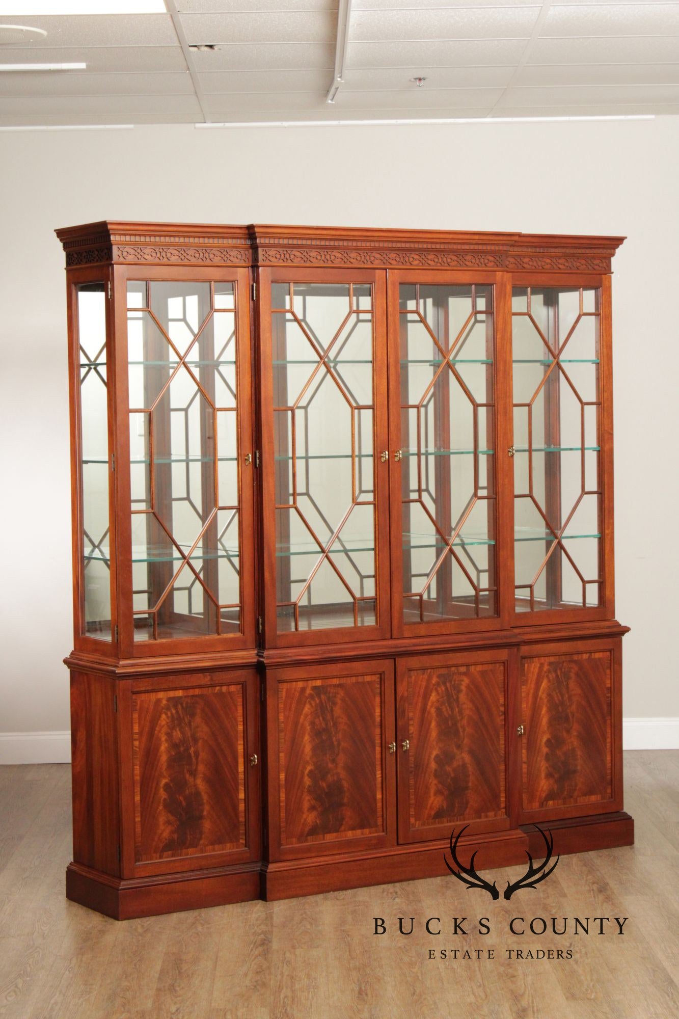 Stickley Georgian Style Mahogany Breakfront China Cabinet