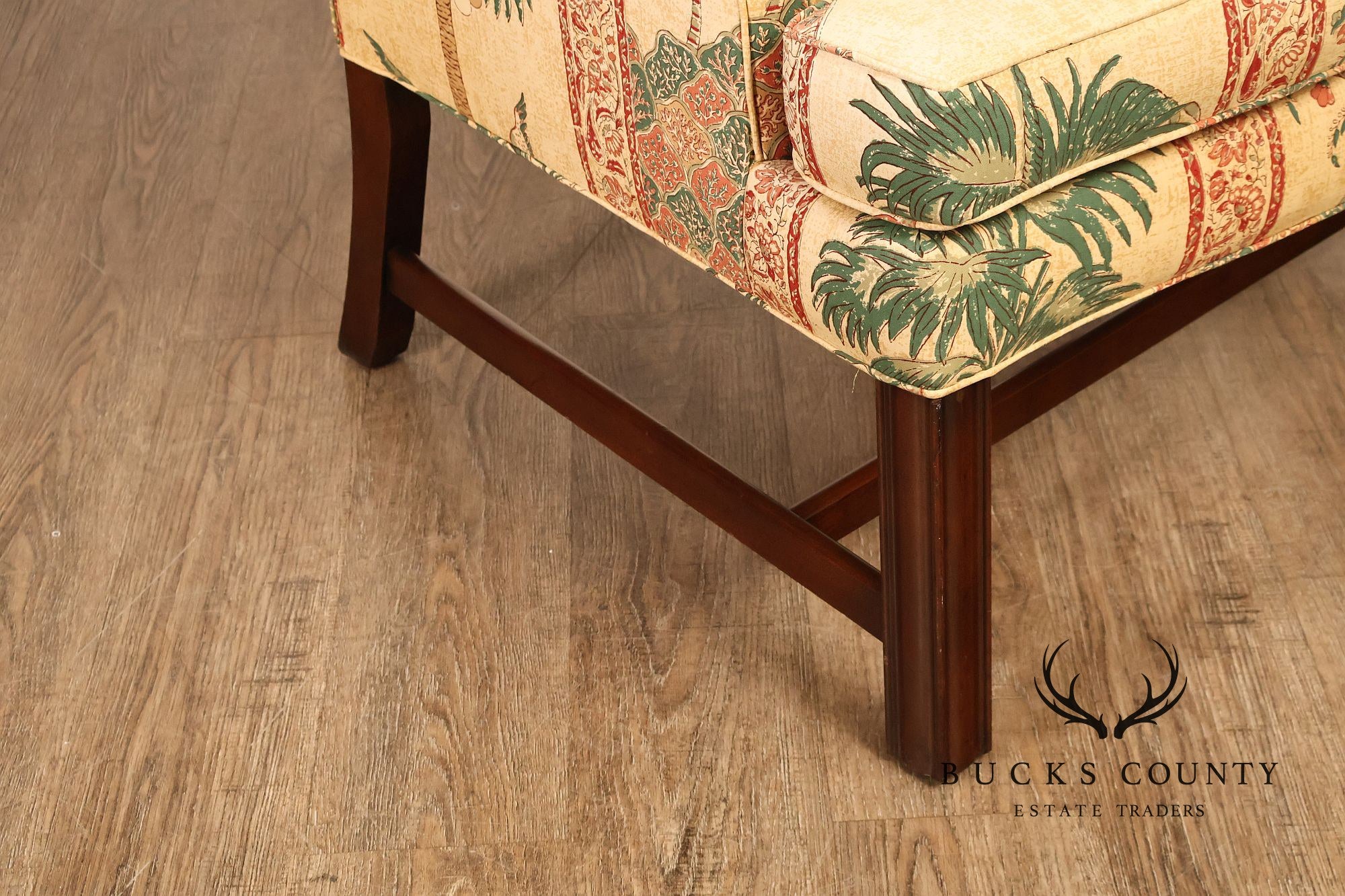 Kittinger Williamsburg Adaptation Chippendale Style Mahogany Wing Chair