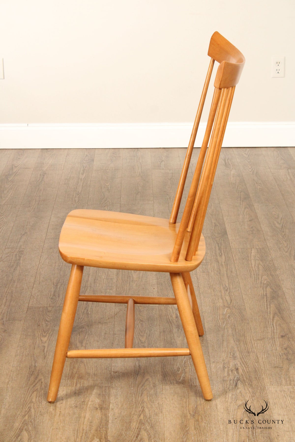 Ethan Allen 'Country Colors' Maple Windsor Dining Chair