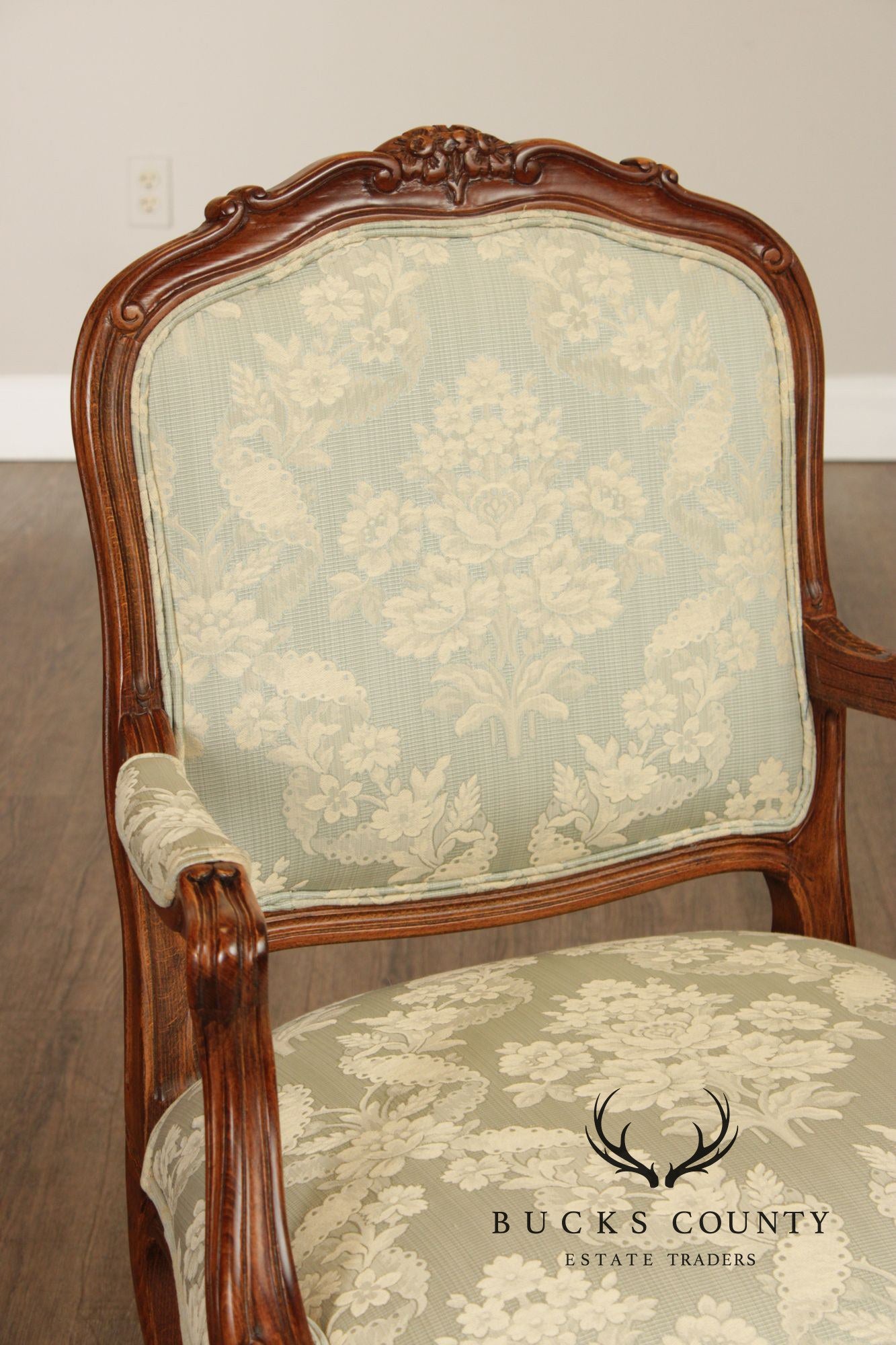 Ethan Allen French Louis XV Style Pair Fauteuil Armchairs