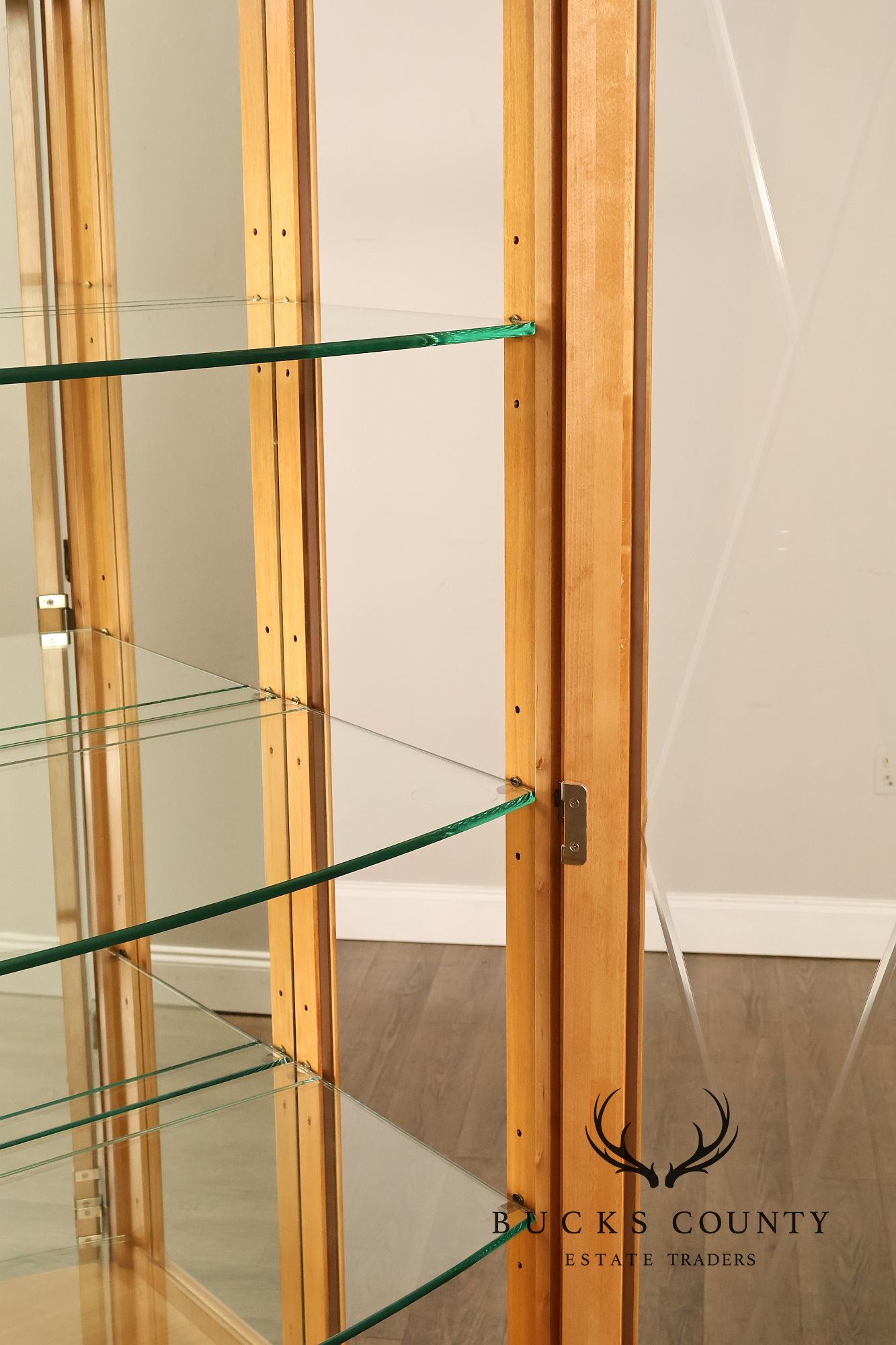 Thomasville Bogart Collection Bow Front Curio Display Cabinet