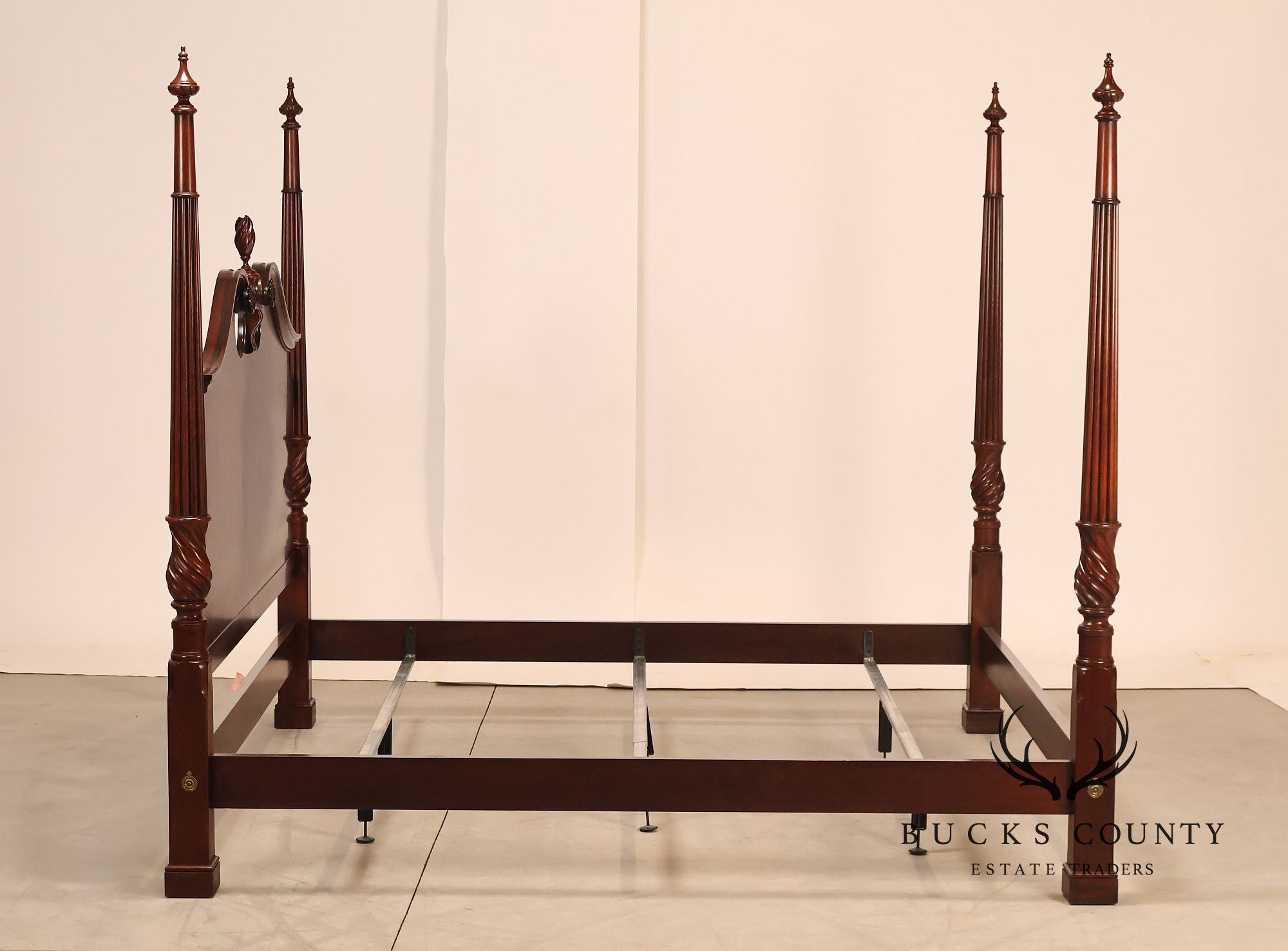 Henkel Harris King Mahogany Poster Bed