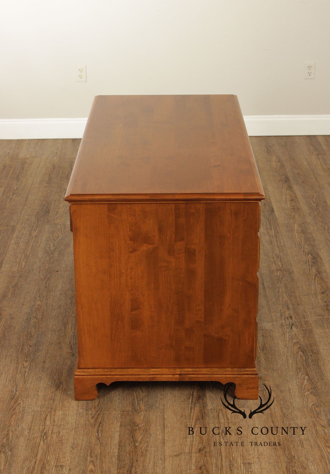 Ethan Allen Chippendale Style Maple Executive Writing Desk