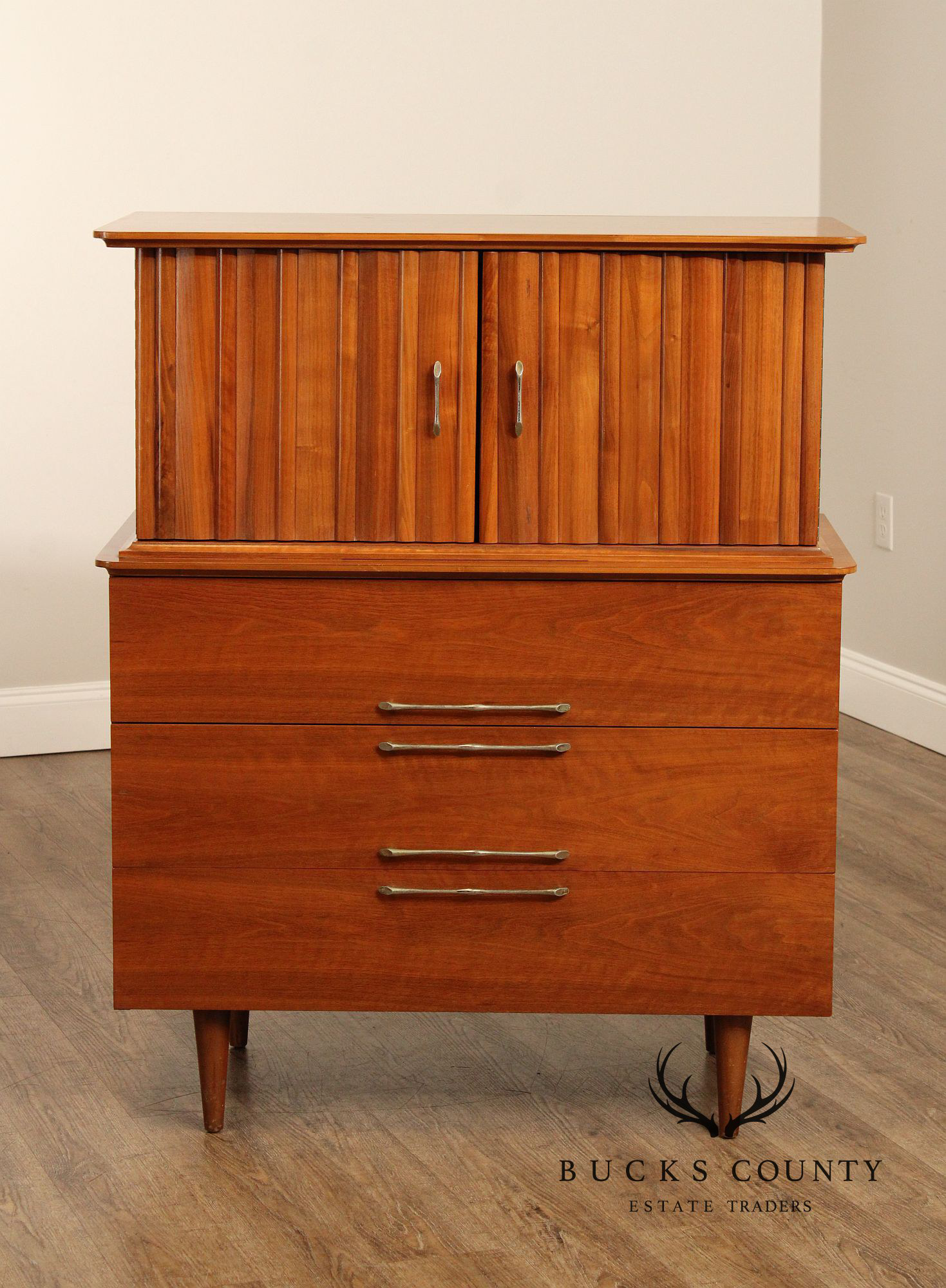 Young Manufacturing Mid Century Modern Walnut Gentleman's Chest