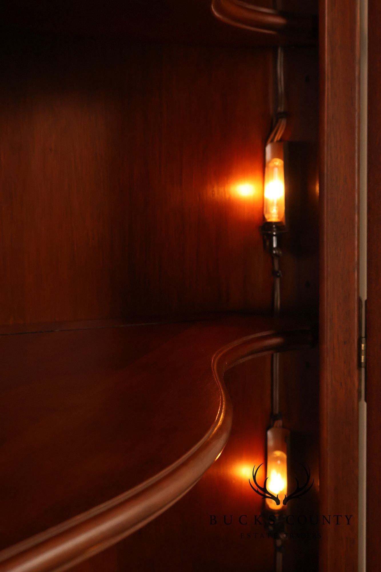 Stickley Traditional Newport Mahogany Lighted Corner Cabinet