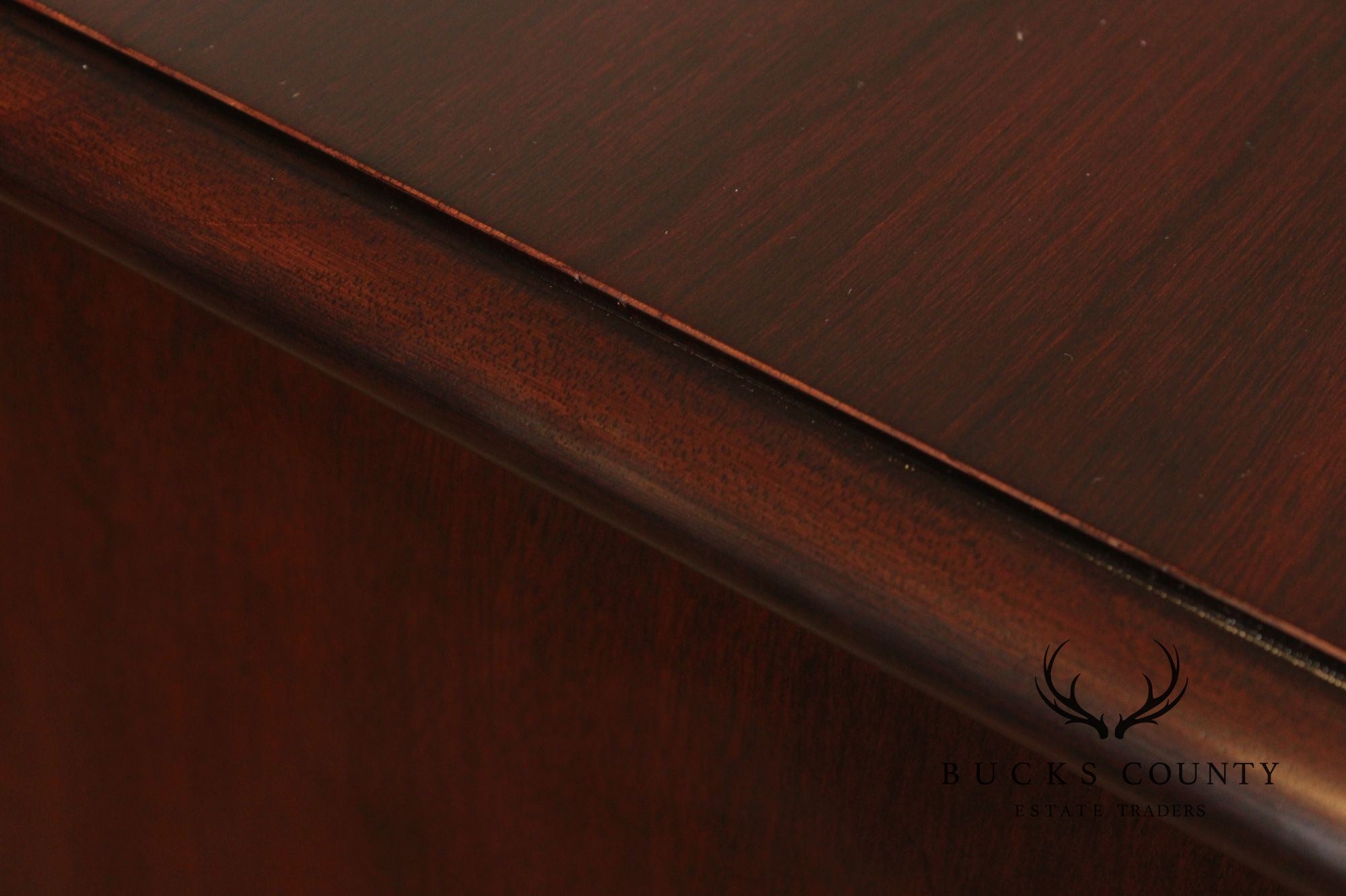 Henkel Harris Georgian Style Mahogany Nightstand