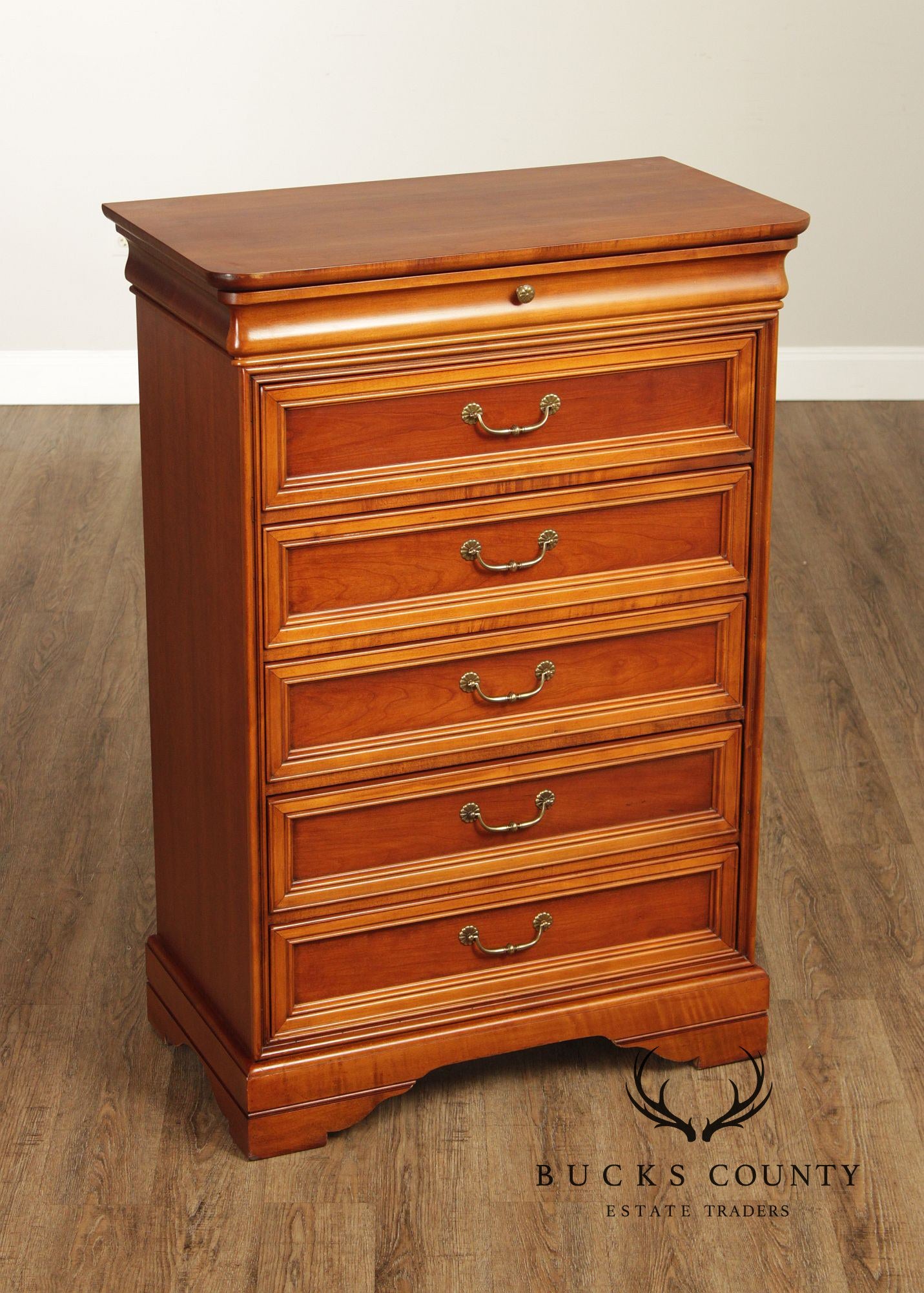 Lexington Furniture Chez Michelle Collection Cherry Chest of Drawers