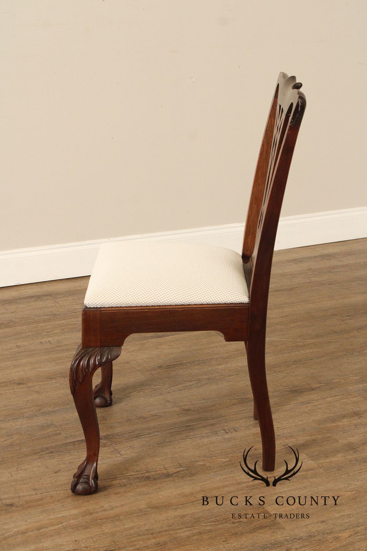 Chippendale Style Set of Eight M ahogany Dining Chairs
