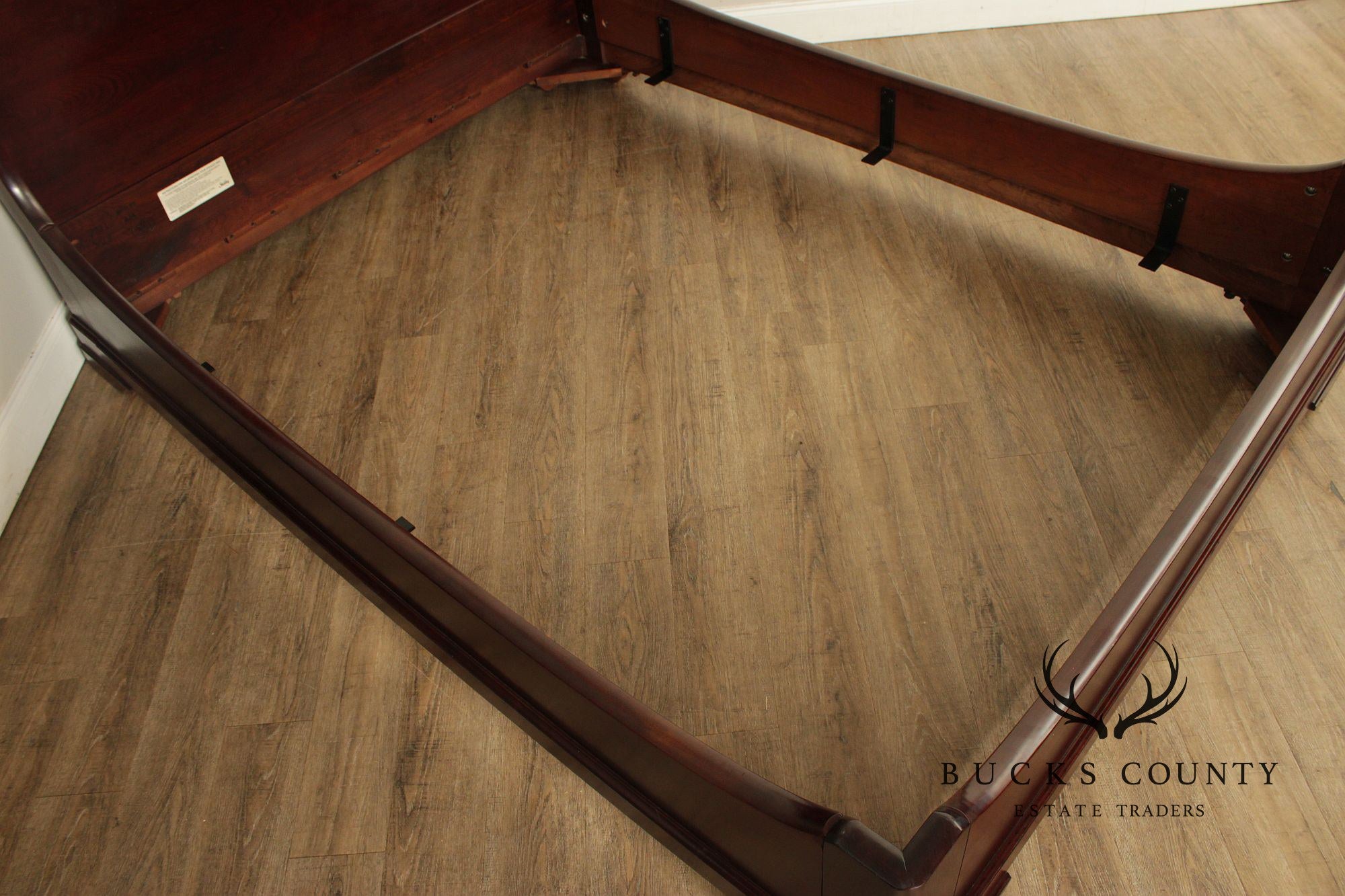 Stickley Marseilles Cherry Louis Philippe Style Queen Sleigh Bed