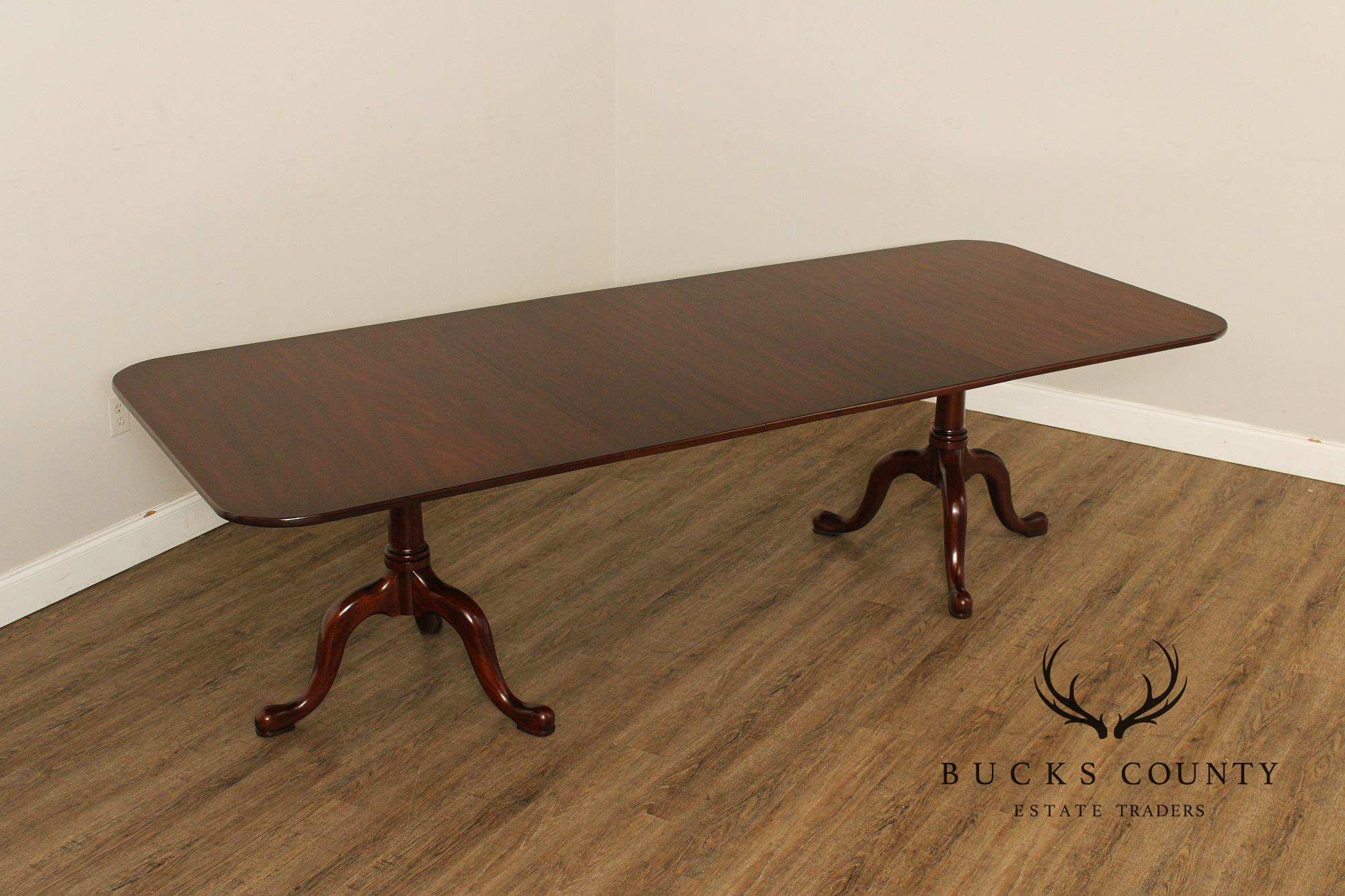 Henkel Harris Georgian Style Mahogany Double Pedestal Dining Table