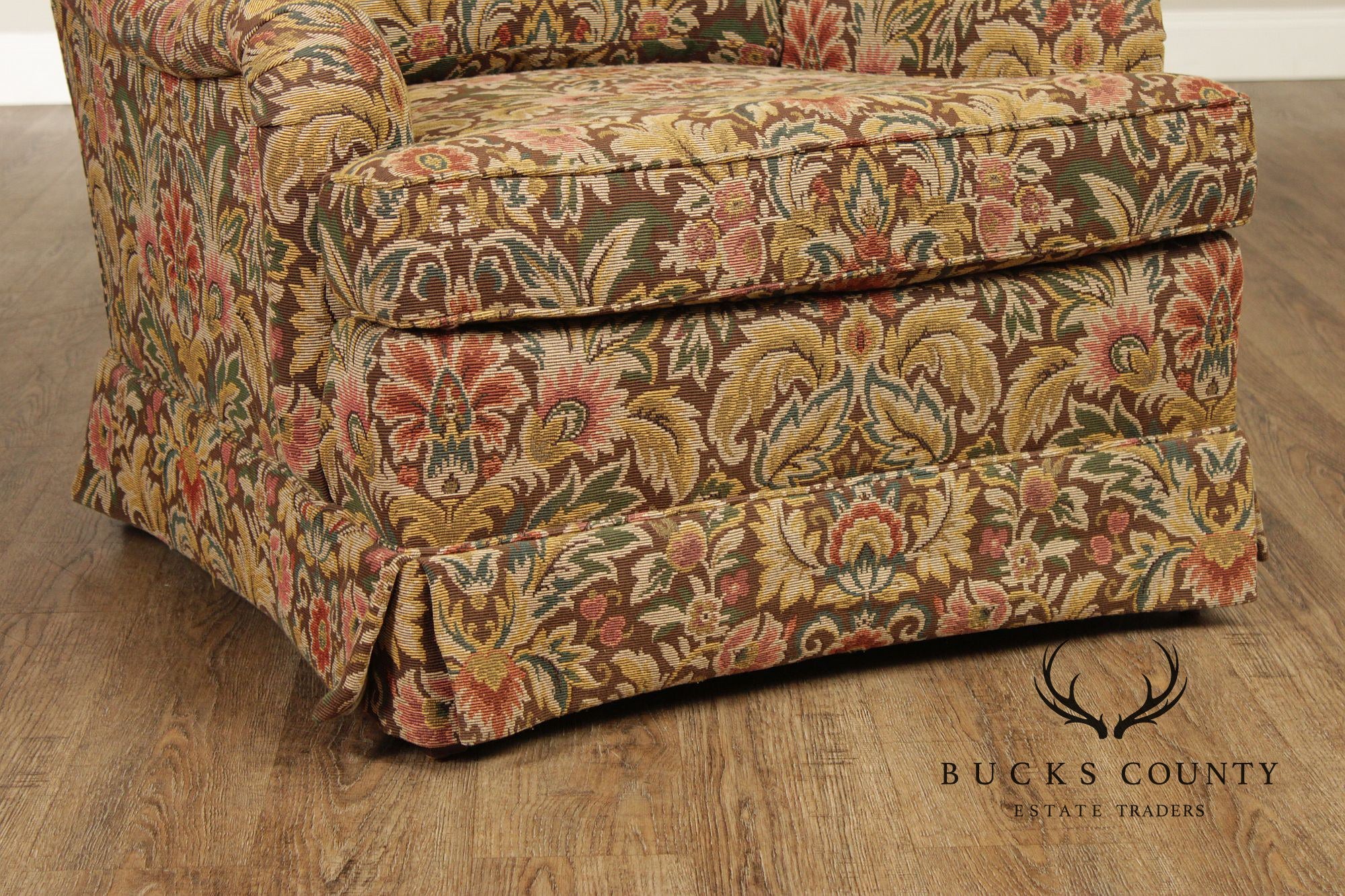 TRS Furniture Traditional Floral Upholstered Club Chair And Ottoman