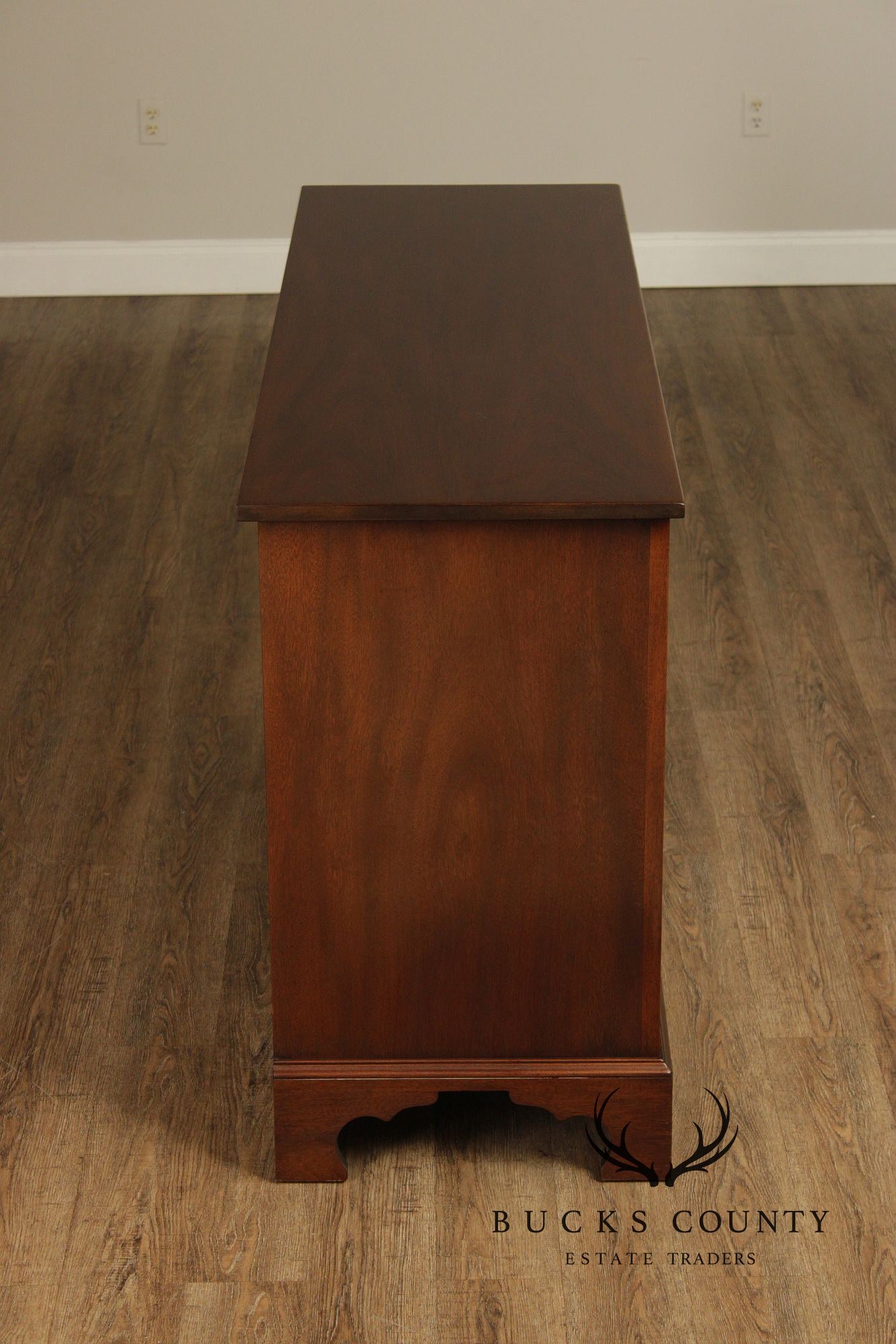 Kittinger Williamsburg Adaptation Mahogany Buffet Cabinet
