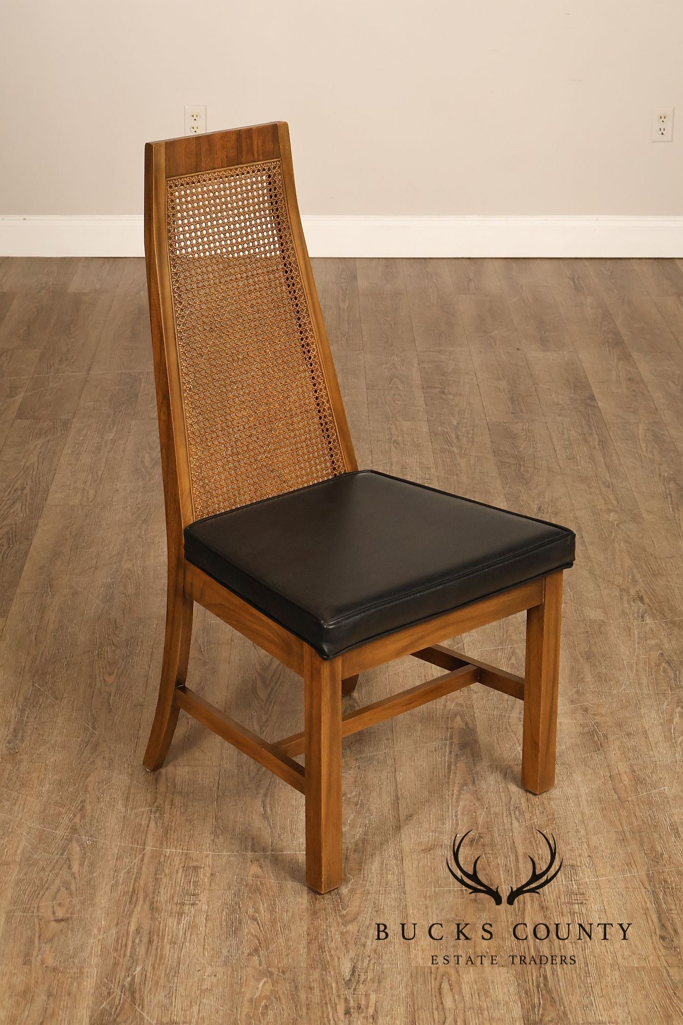 Young Manufacturing Mid Century Modern Set of Six Dining Chairs