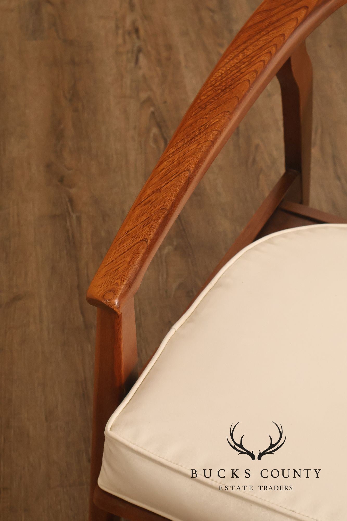 Home Chair Co. Danish Modern Style Curved Back Lounge Chair