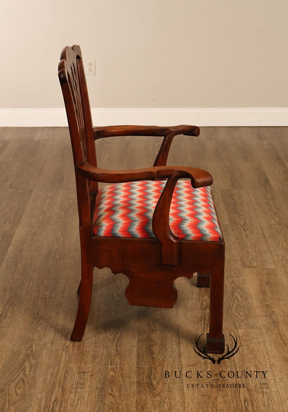 18th Century Pennsylvania Chippendale Walnut Necessary Chair