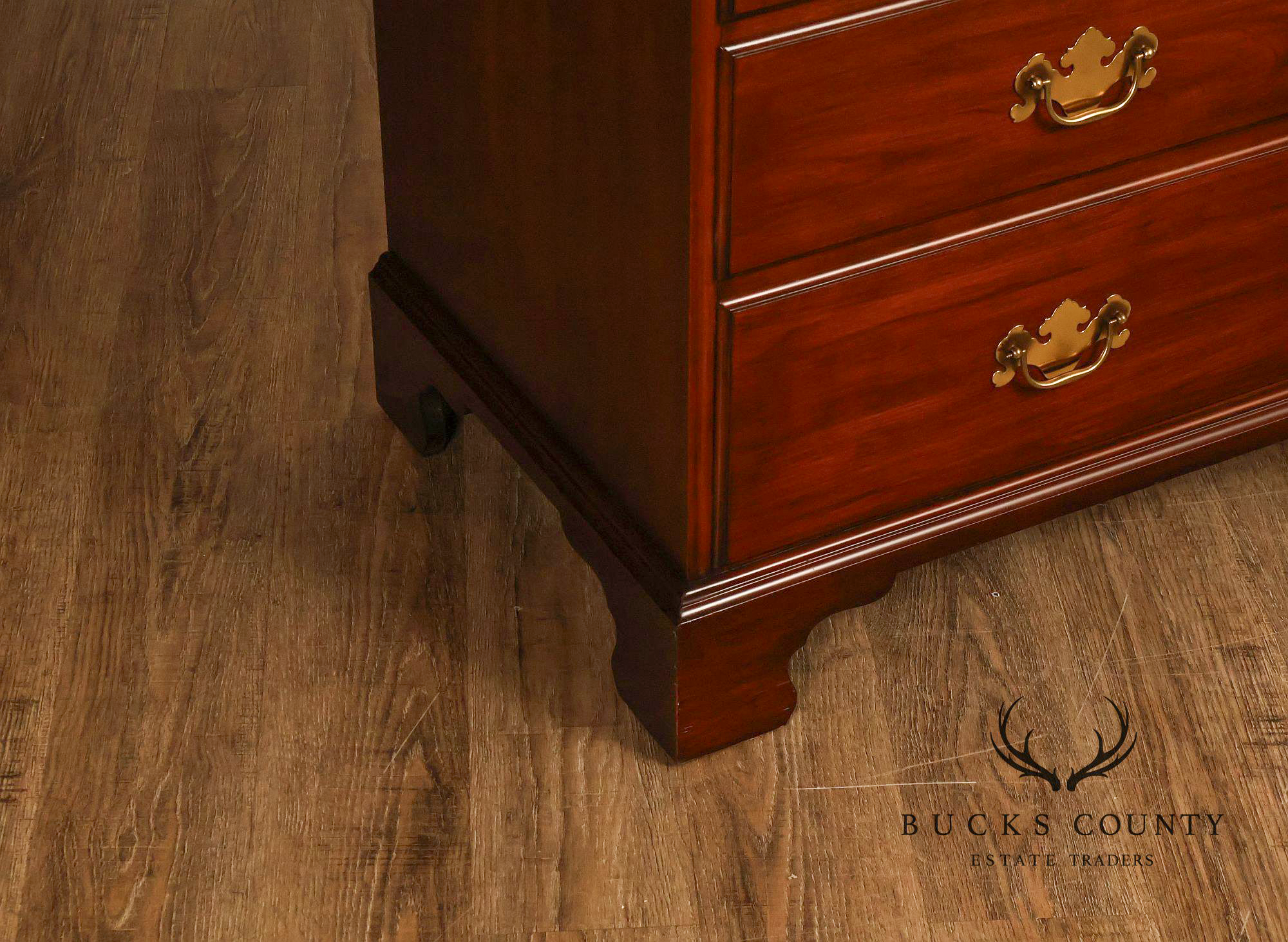 Henkel Harris Virginia Galleries Cherry 9 Drawer Dresser
