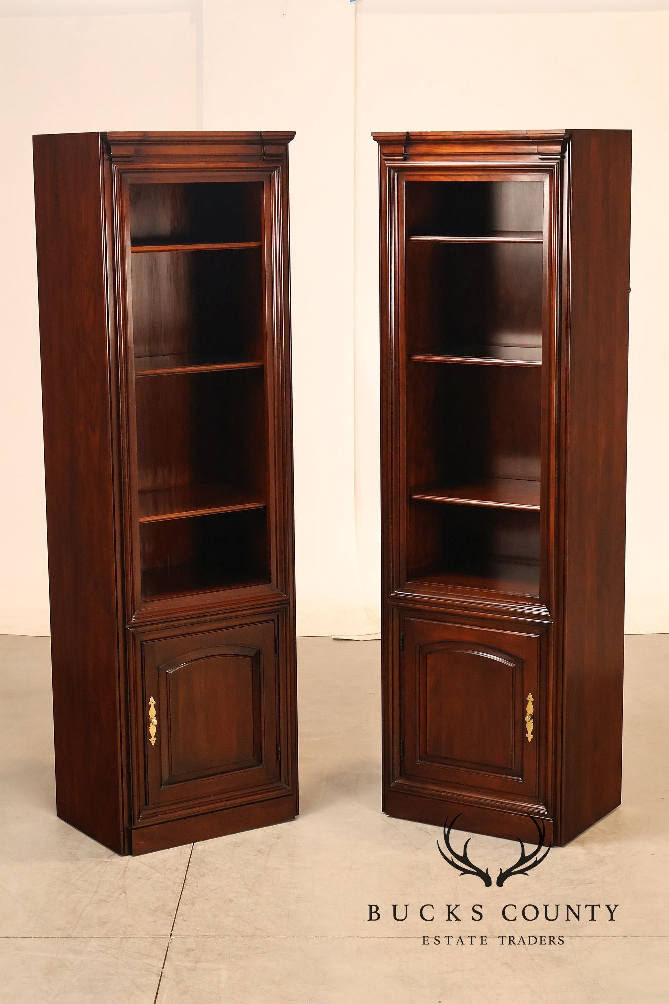 Statton Pair Of Oldtowne Cherry Bookcases