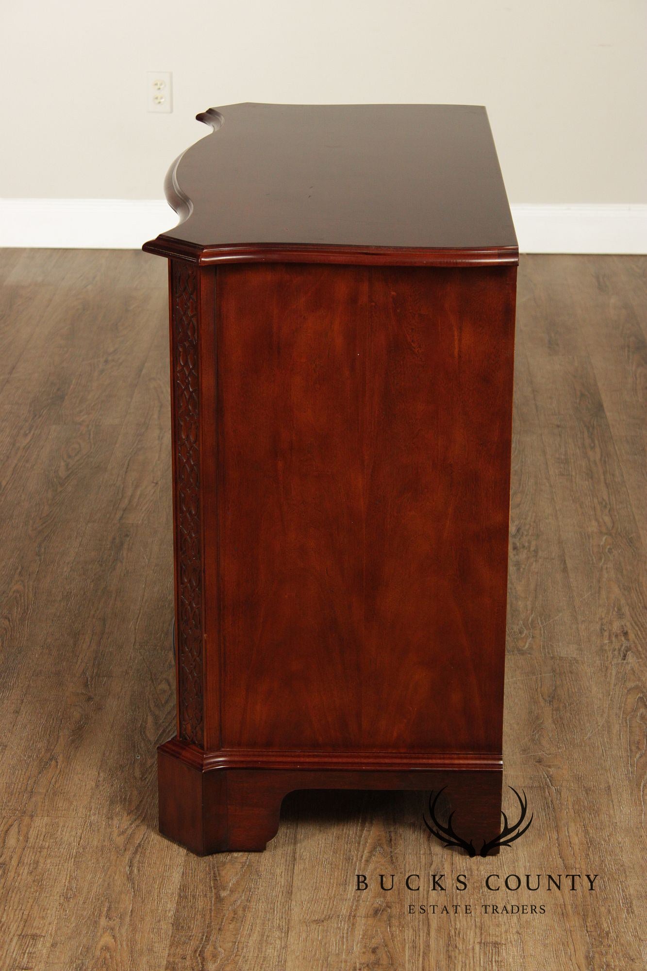 Century George III Style Mahogany Serpentine Front Bachelor’s Chest