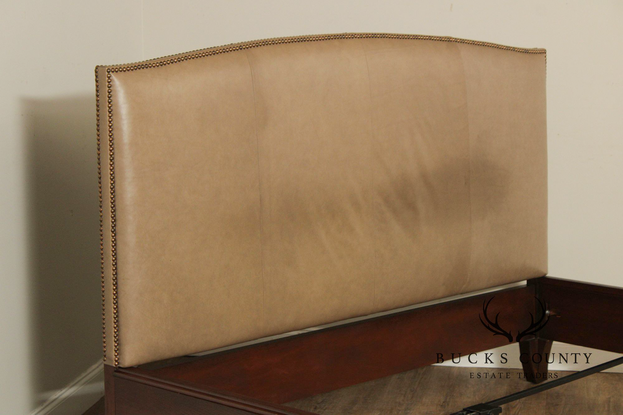 Hickory Chair Leather 'Chelsea' King Bed