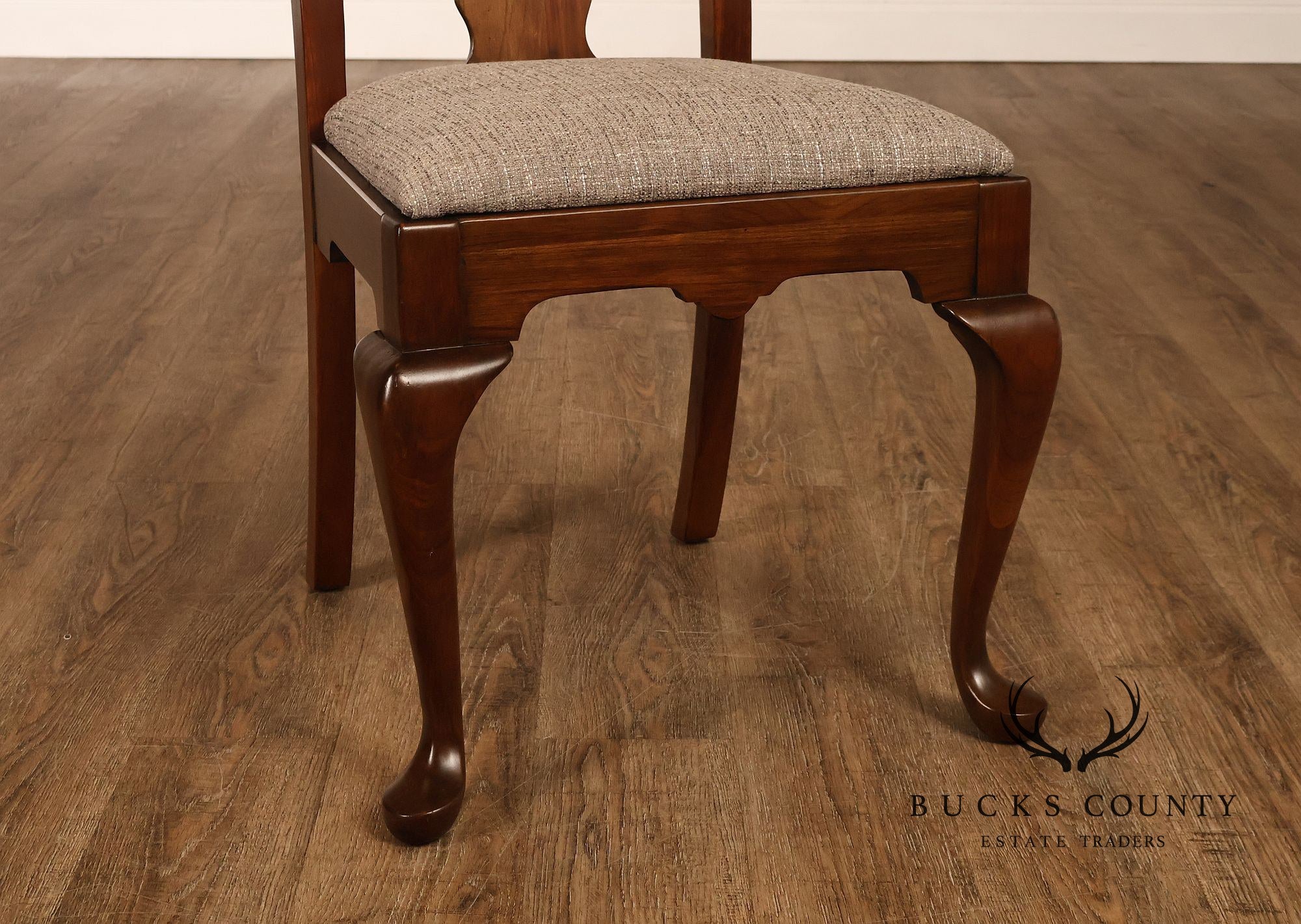 Queen Anne Style Set Of Six Cherry Dining Chairs