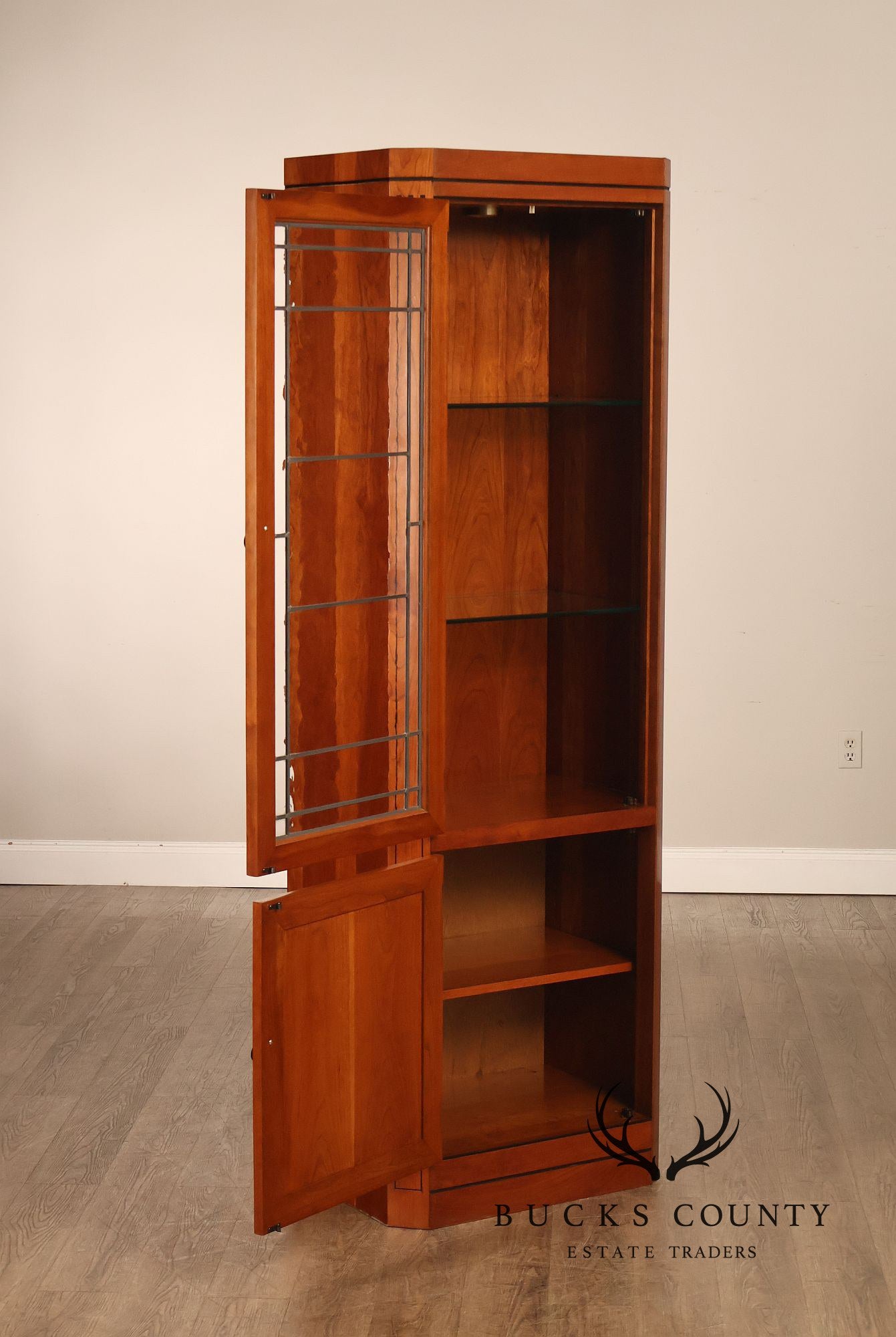Stickley 21st Century Collection Pair Of Cherry Lighted Curio Display Cabinets