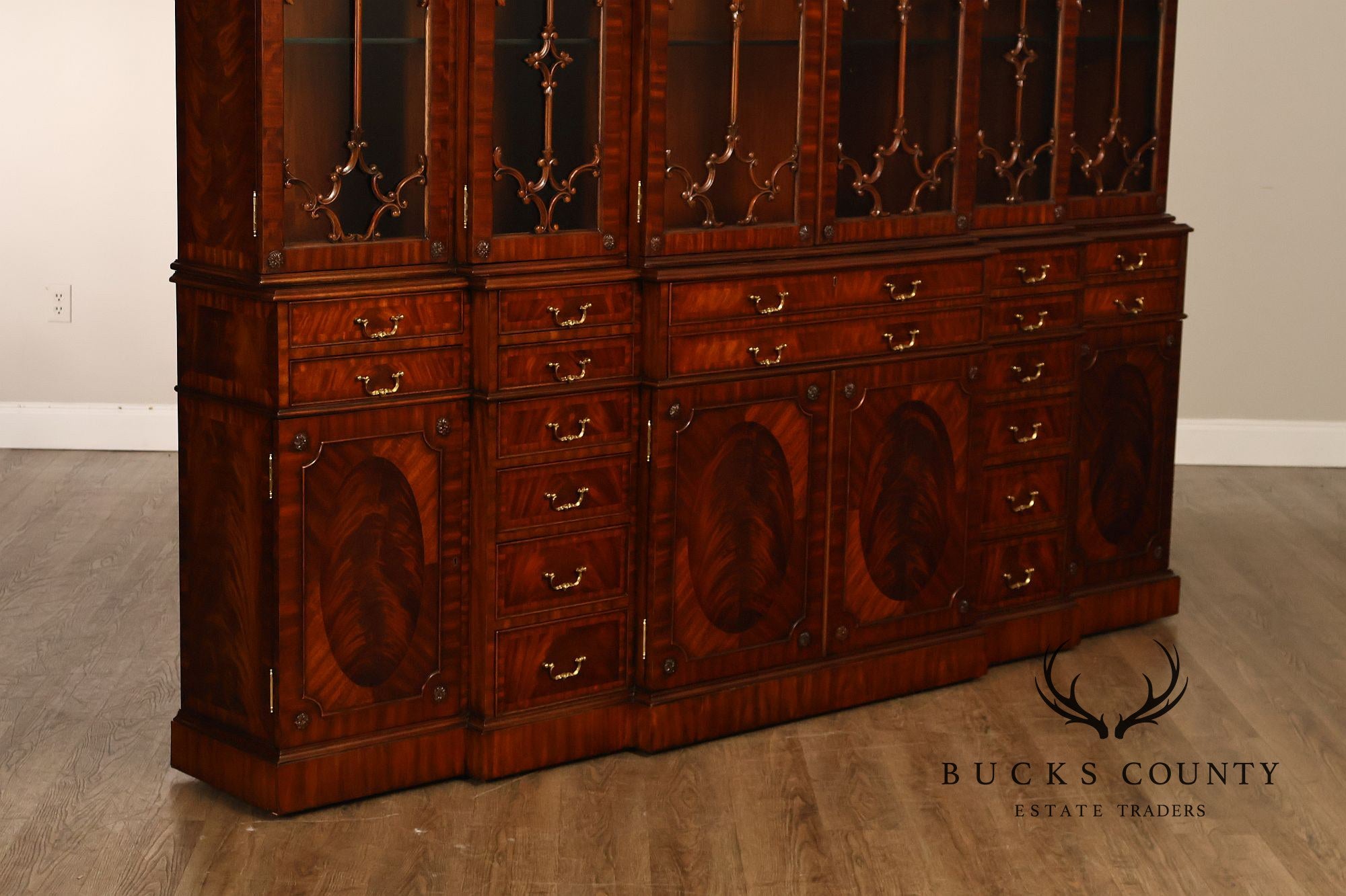 Maitland Smith Georgian Style Large Mahogany Breakfront Bookcase