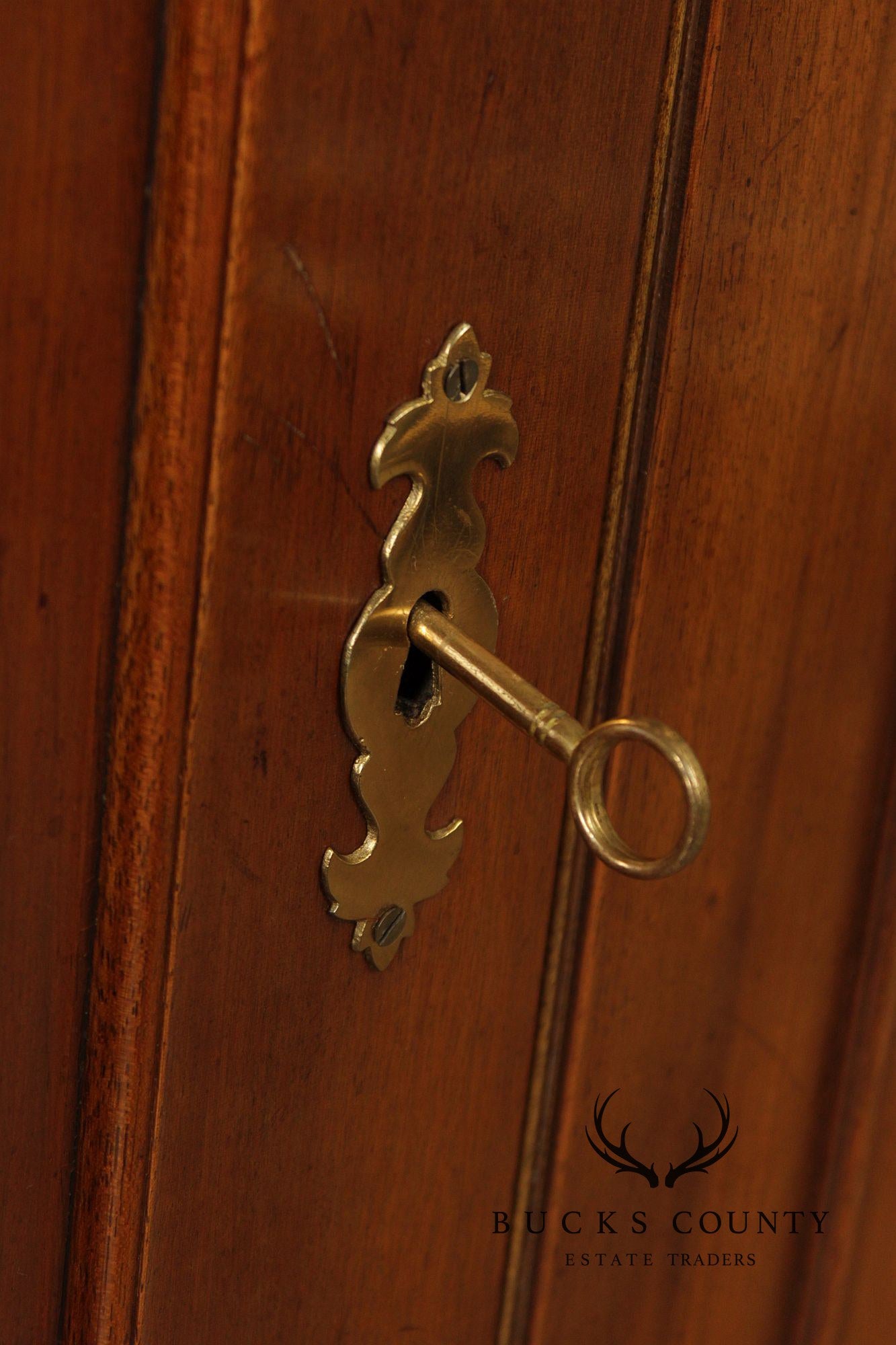 Kittinger Williamsburg Adaptation Mahogany Buffet Cabinet